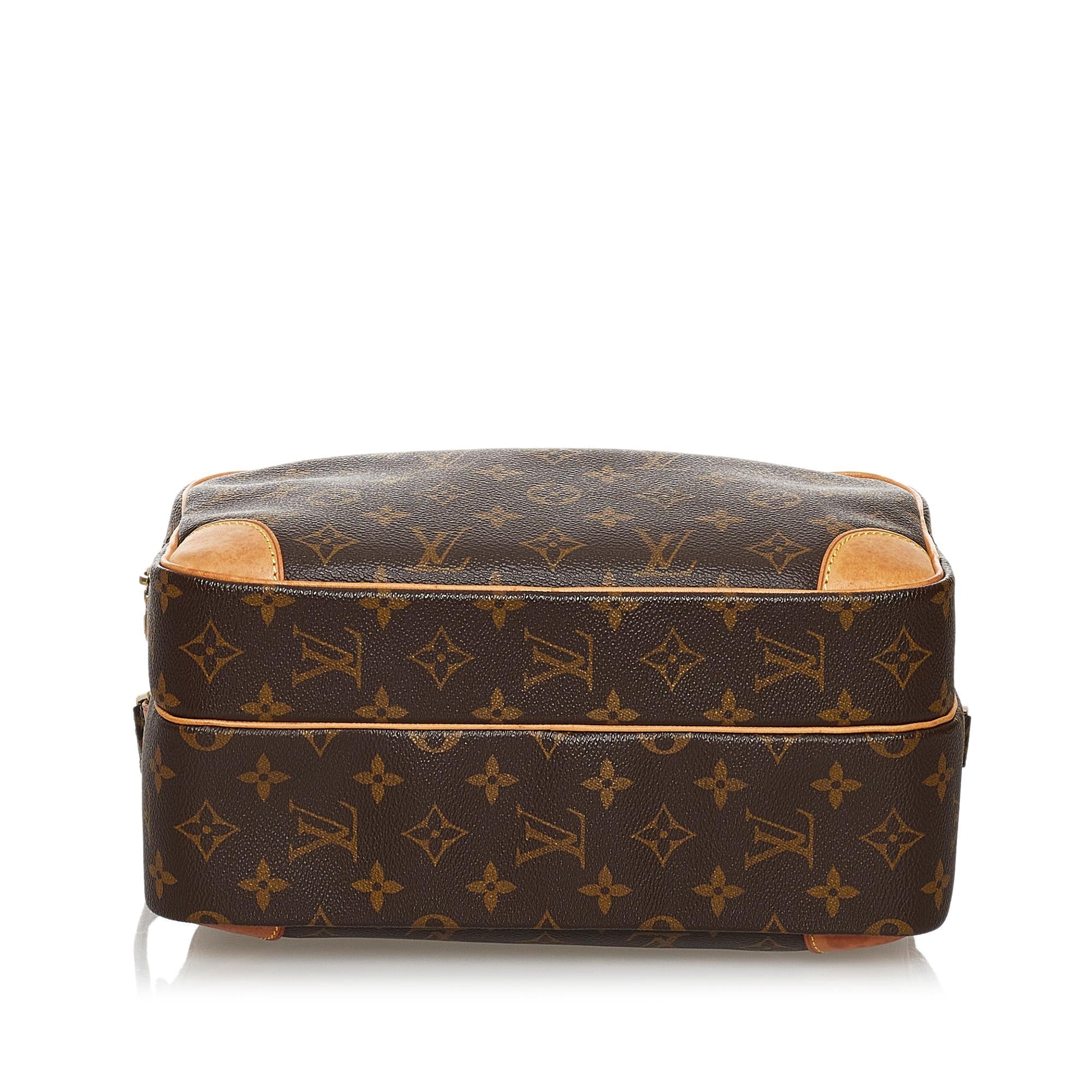 Louis Vuitton Monogram Nile (SHG-30754)