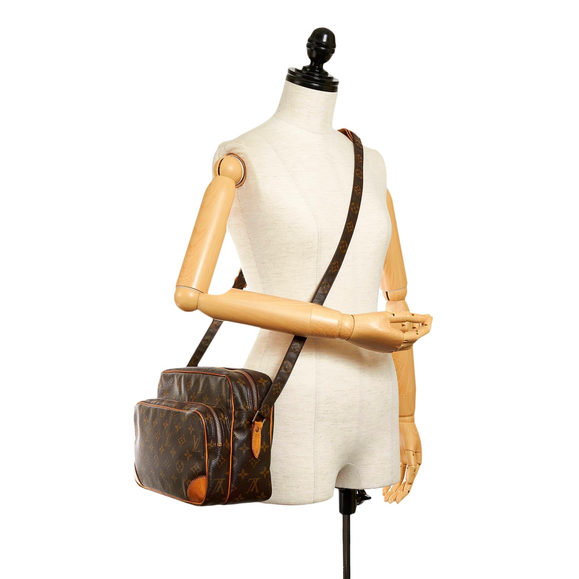 Louis Vuitton Monogram Nile (SHG-31061)