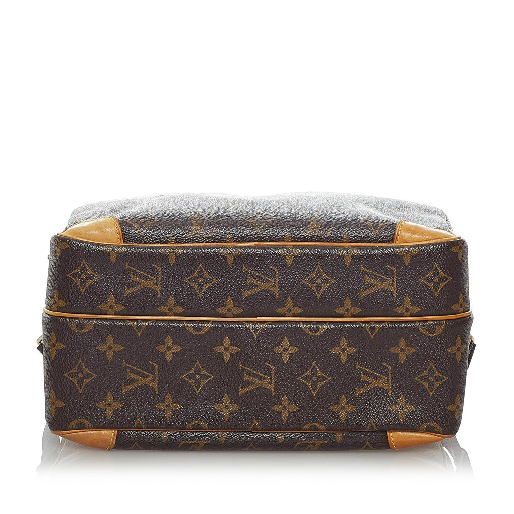 Louis Vuitton Monogram Nile (SHG-33934)