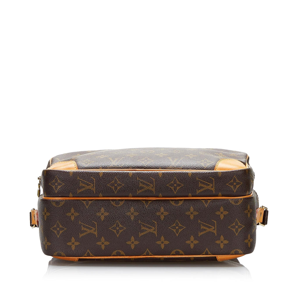 Louis Vuitton Monogram Nile (SHG-YicNkM)