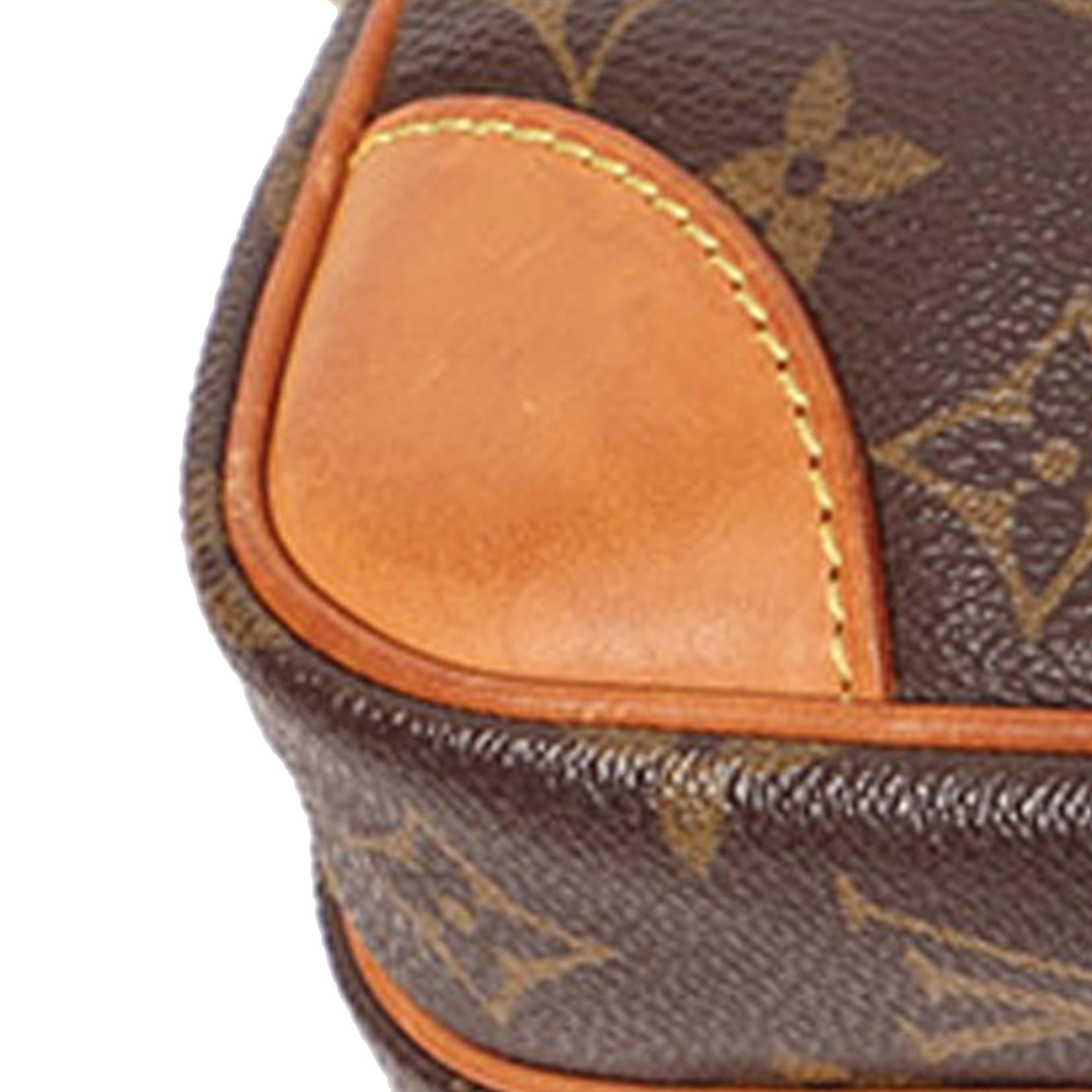 Louis Vuitton Monogram Nile (SHG-U9Y5gQ)
