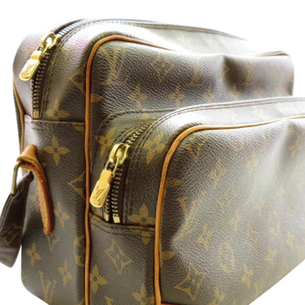 Louis Vuitton Monogram Nile (SHG-puL21k)