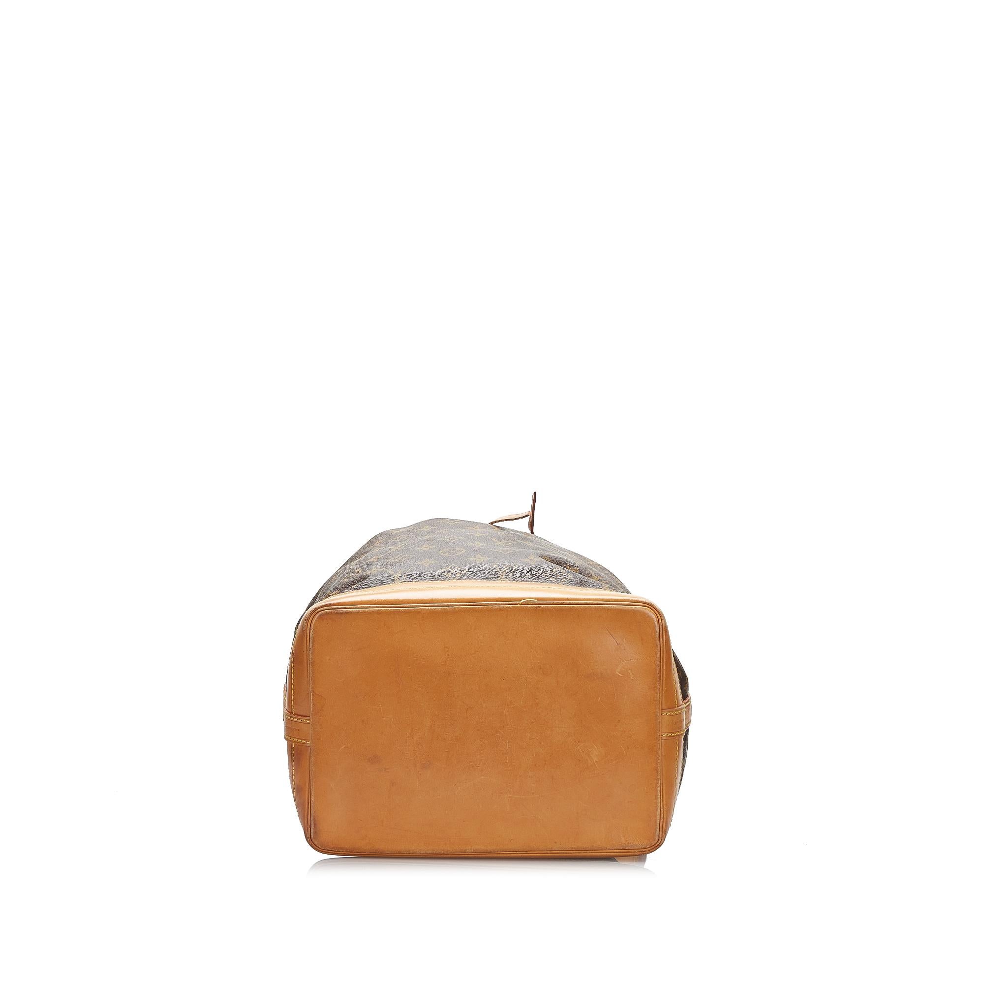 Louis Vuitton Monogram Noe GM (SHG-D2dLVB)