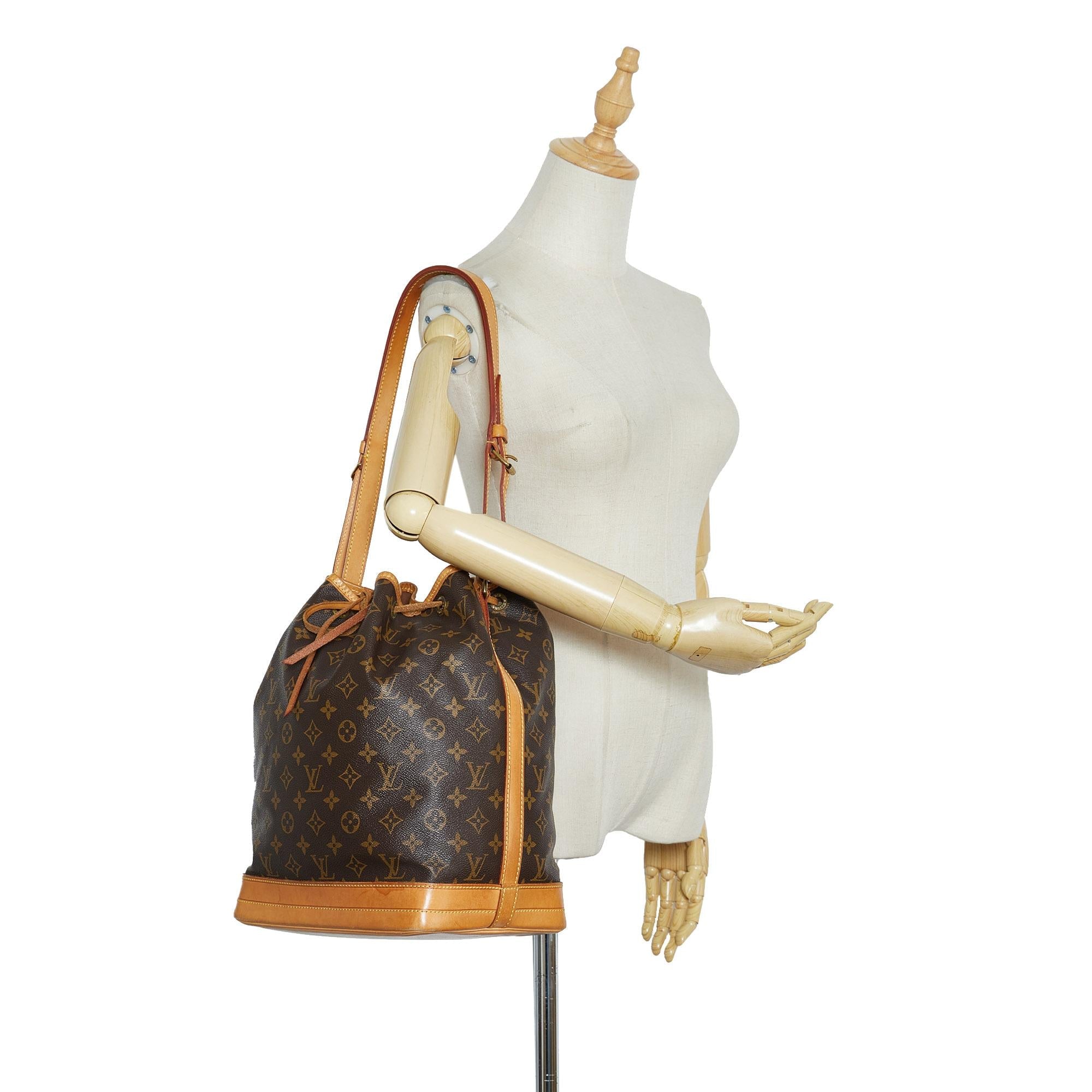 Louis Vuitton Monogram Noe GM (SHG-IR882B)