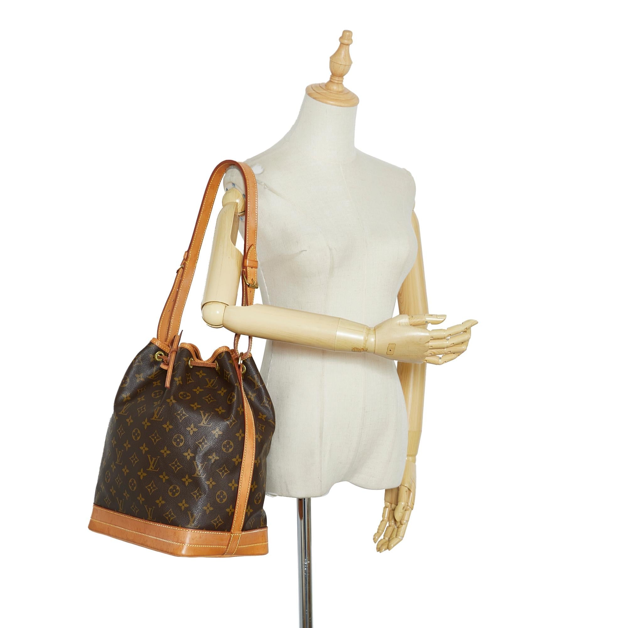 Louis Vuitton Monogram Noe GM (SHG-XCT9tF)