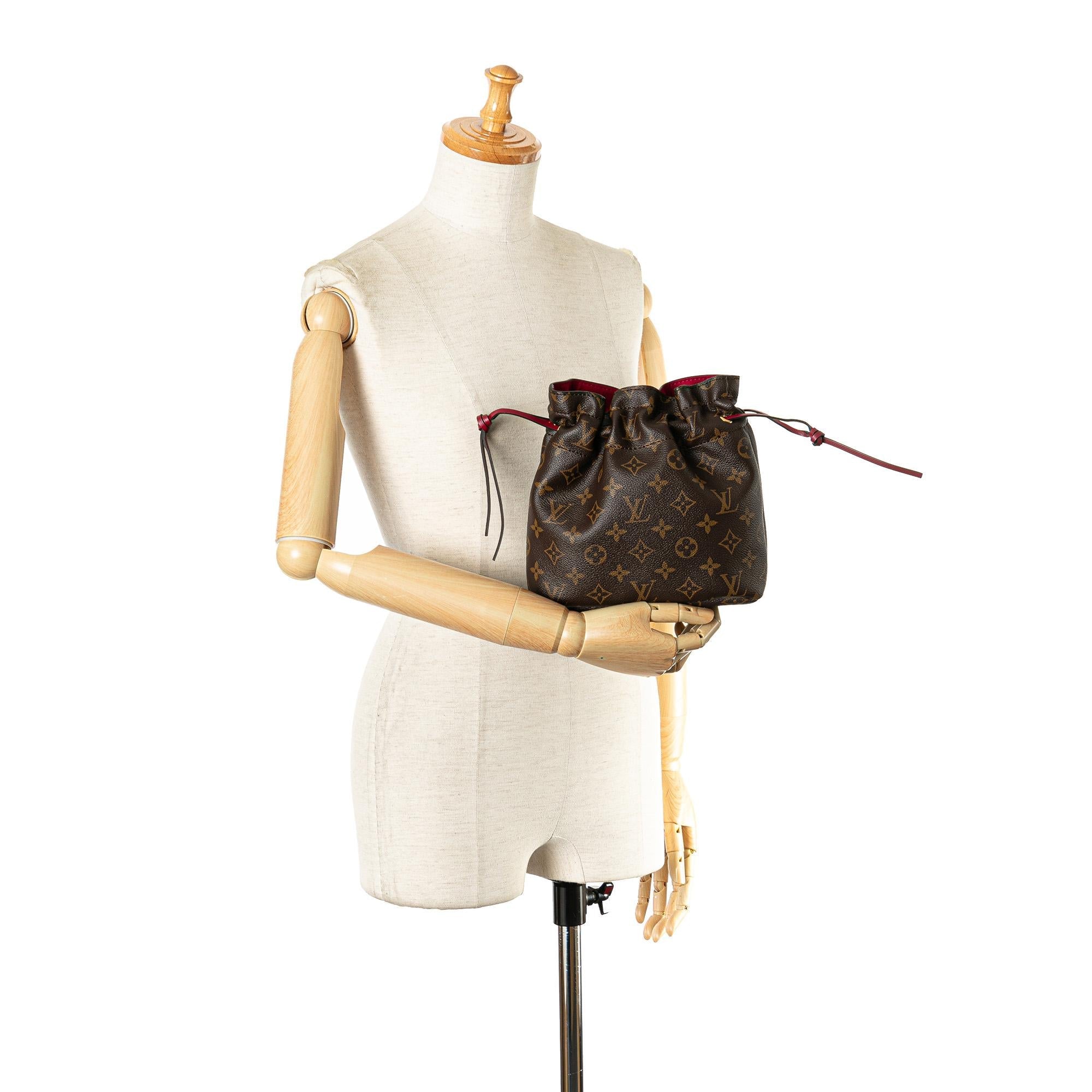 Louis Vuitton Monogram Noe Pouch (SHG-ebRX4D)