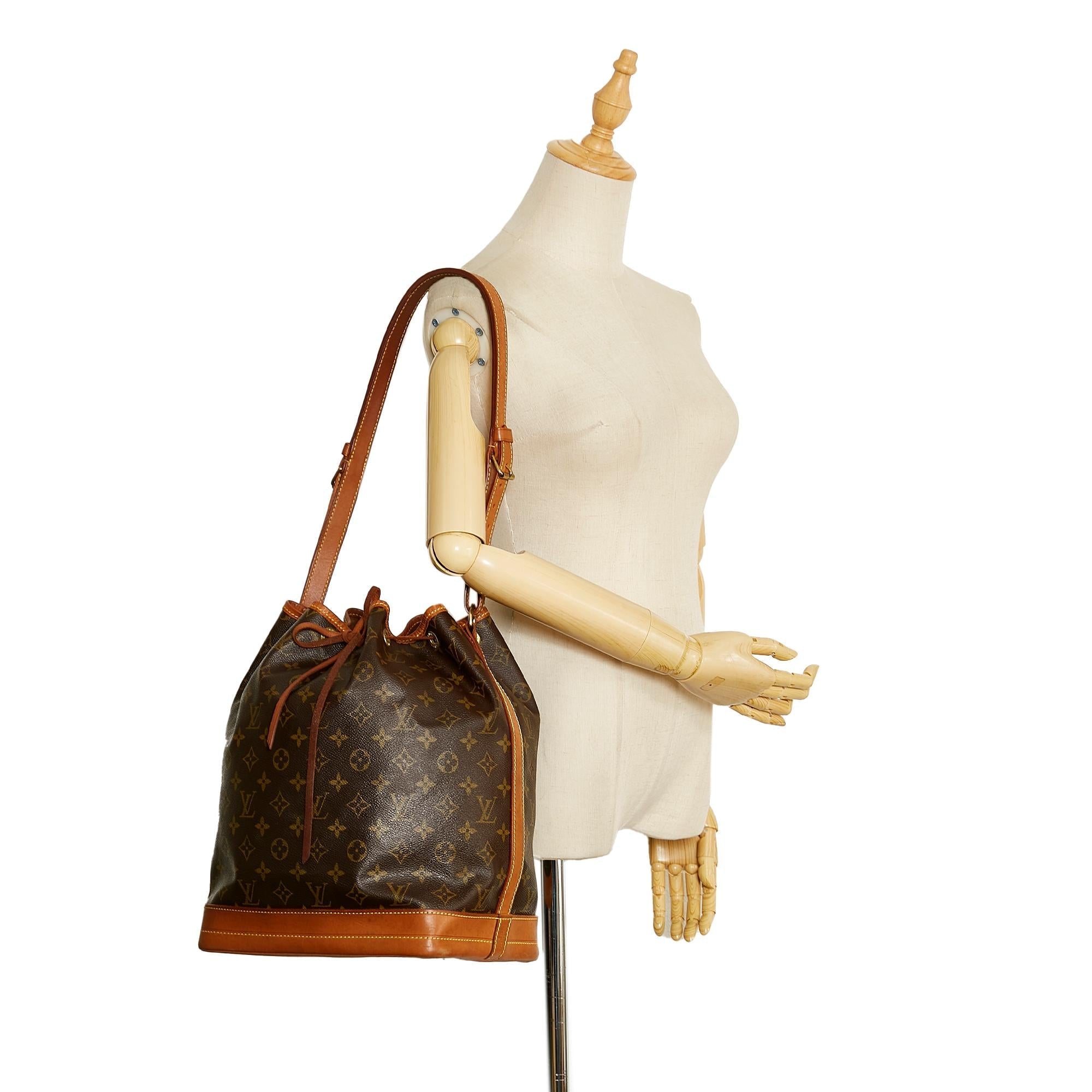 Louis Vuitton Monogram Noe (SHG-LqM6Qr)