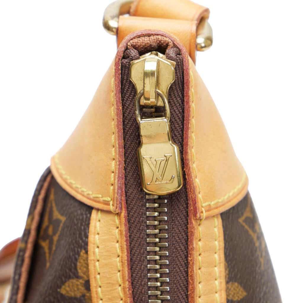 Louis Vuitton Monogram Odeon PM (SHG-upgNnk)
