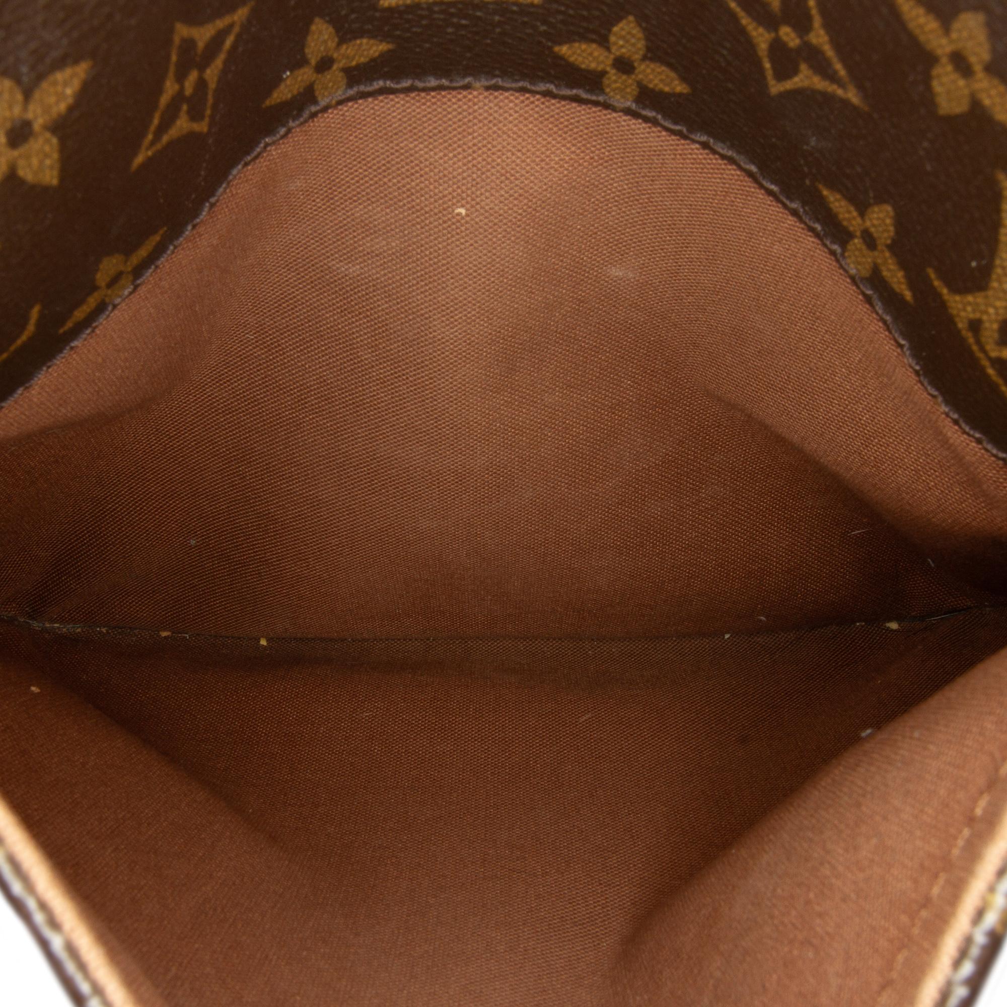 Louis Vuitton Monogram Odeon PM (SHG-n8iDYP)