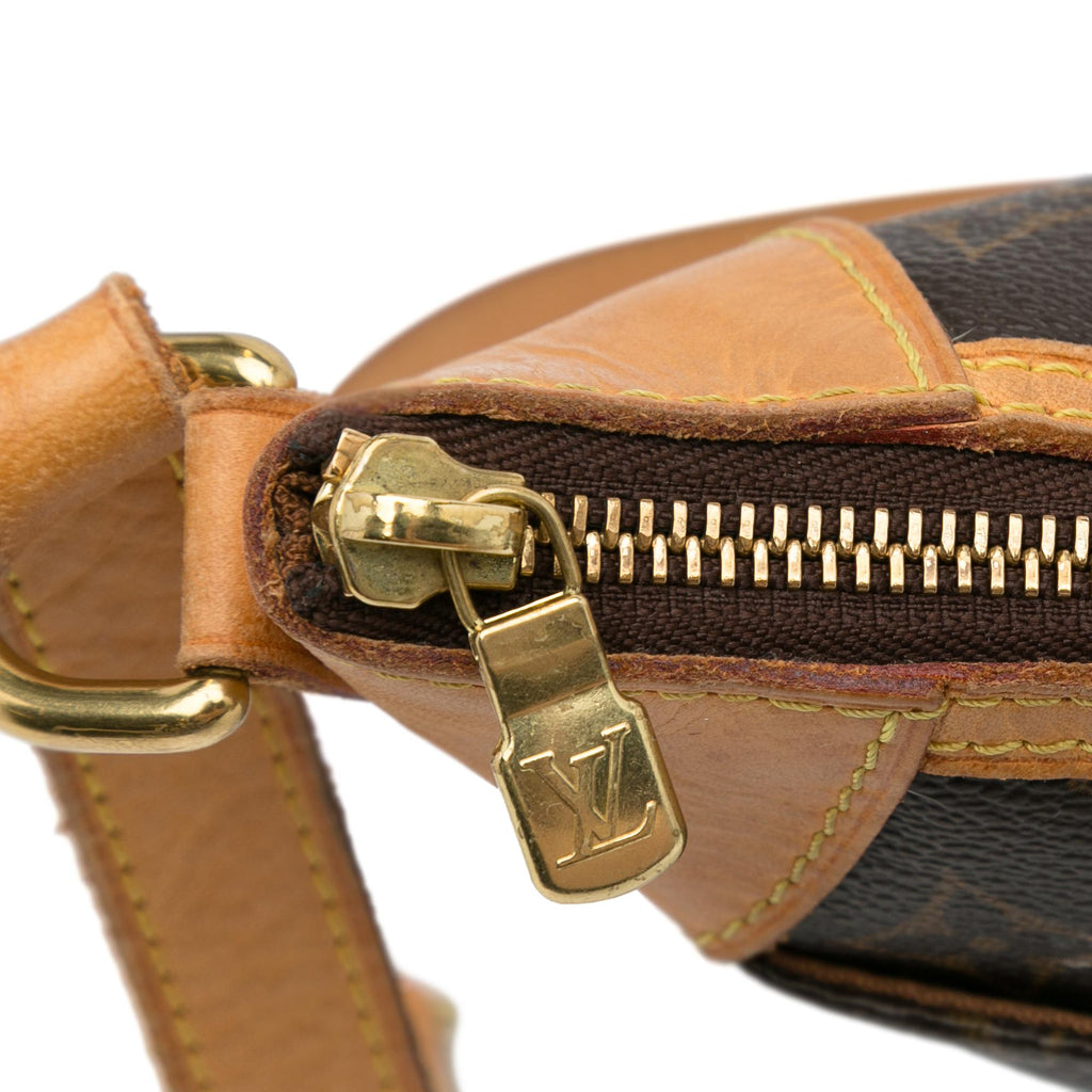 Louis Vuitton Monogram Odeon PM (SHG-n8iDYP)