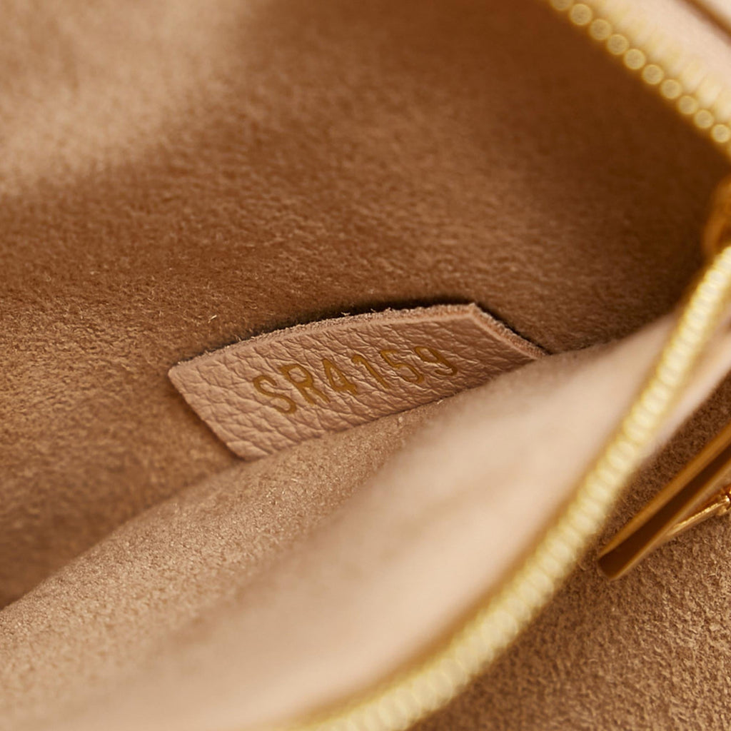 Louis Vuitton Monogram On My Side (SHG-TRT71o)