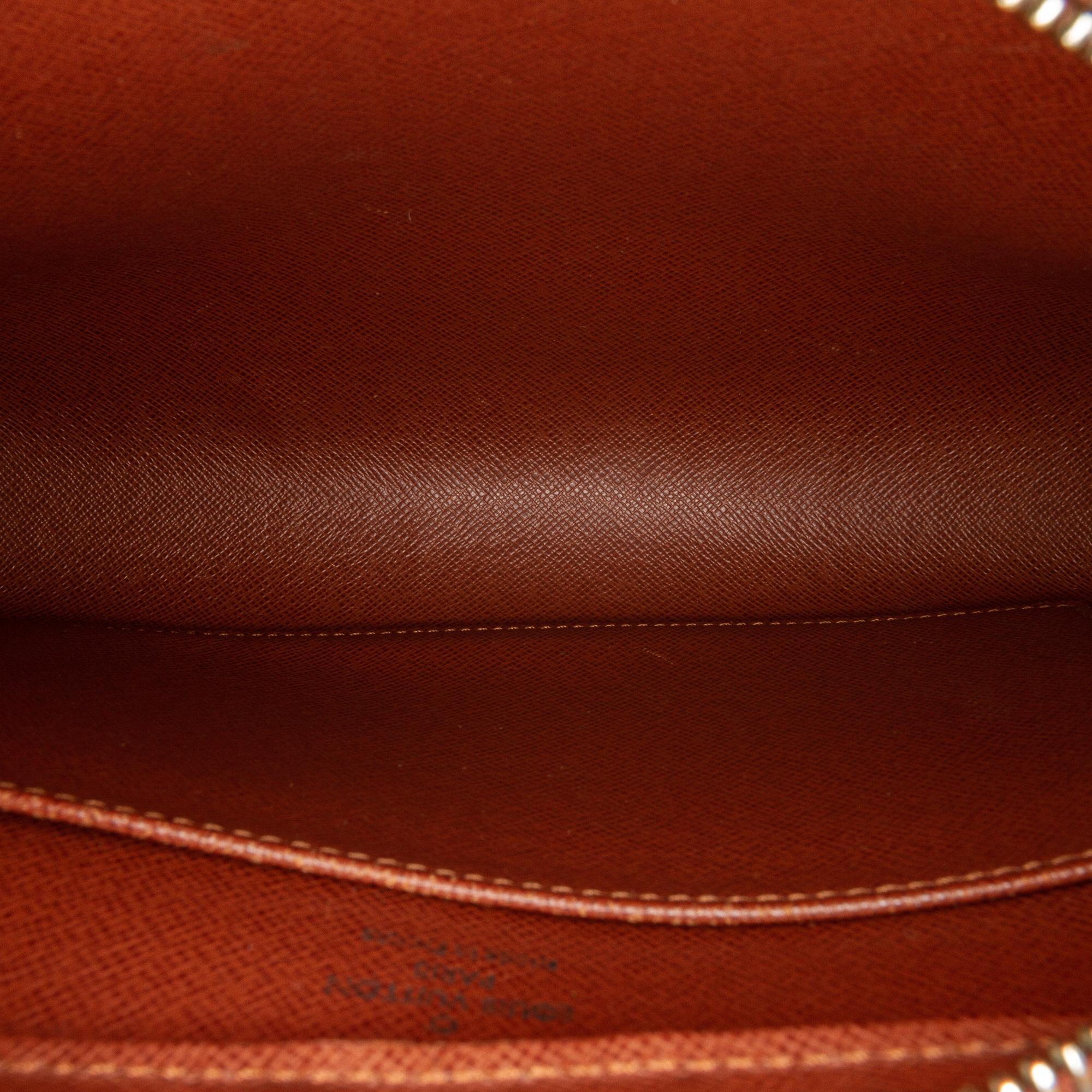 Louis Vuitton Monogram Orsay (SHG-27149)