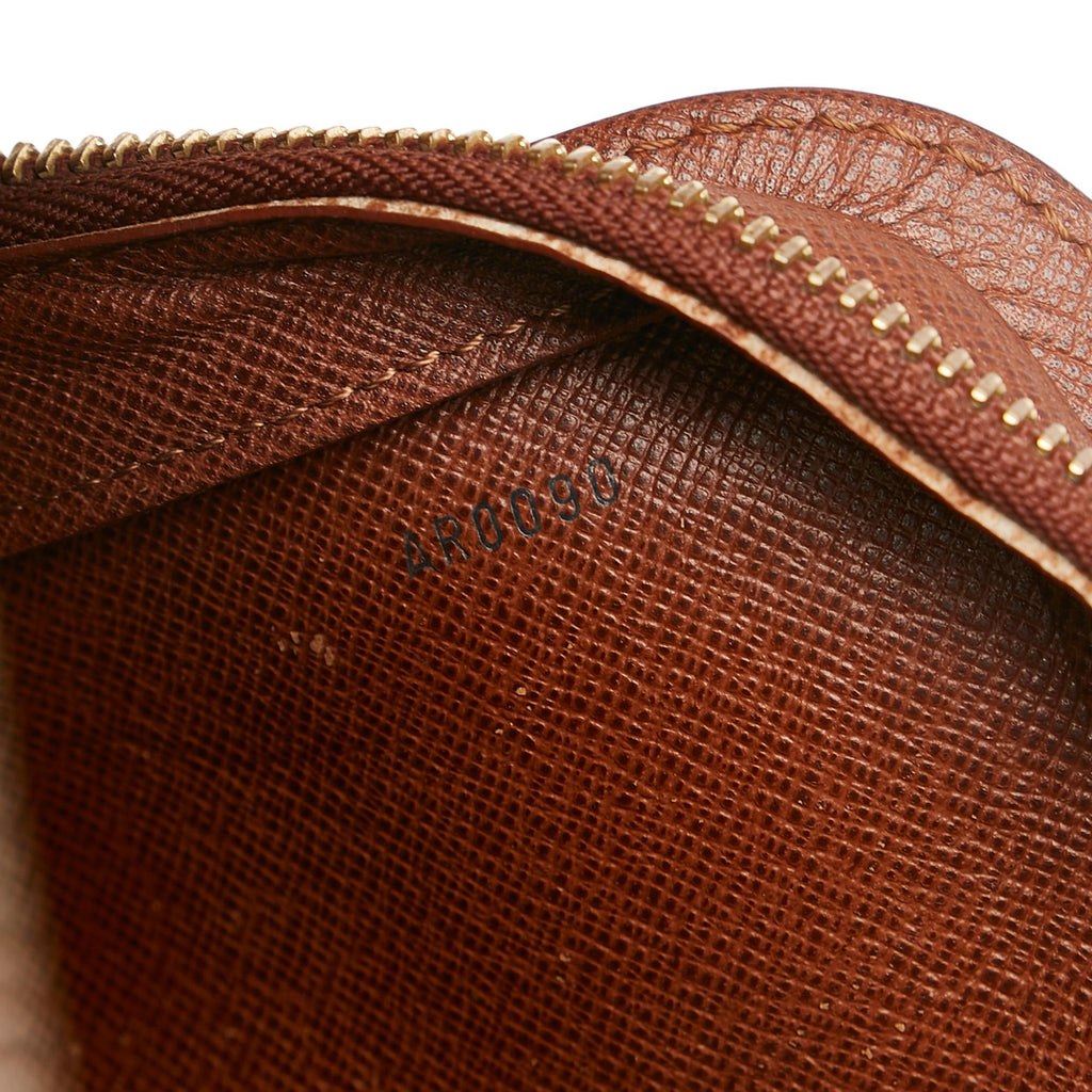 Louis Vuitton Monogram Orsay (SHG-37285)