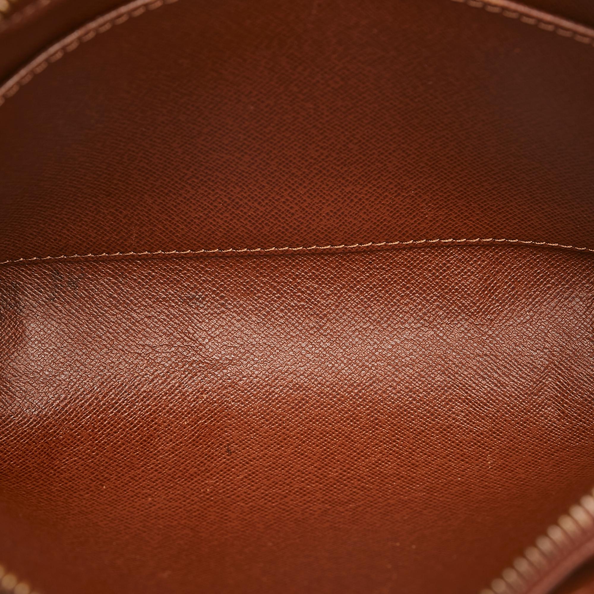 Louis Vuitton Monogram Orsay (SHG-37285)