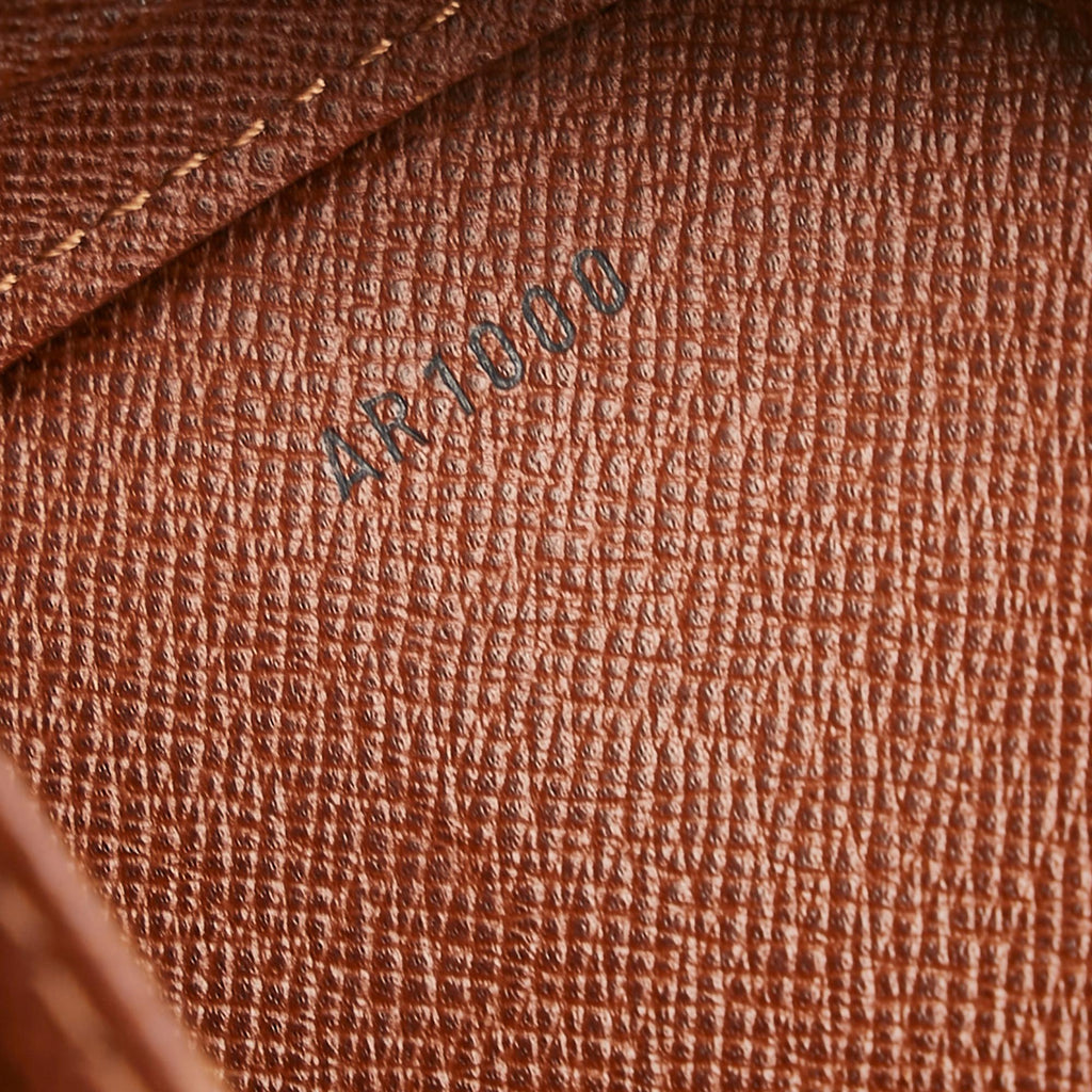 Louis Vuitton Monogram Orsay (SHG-37534)