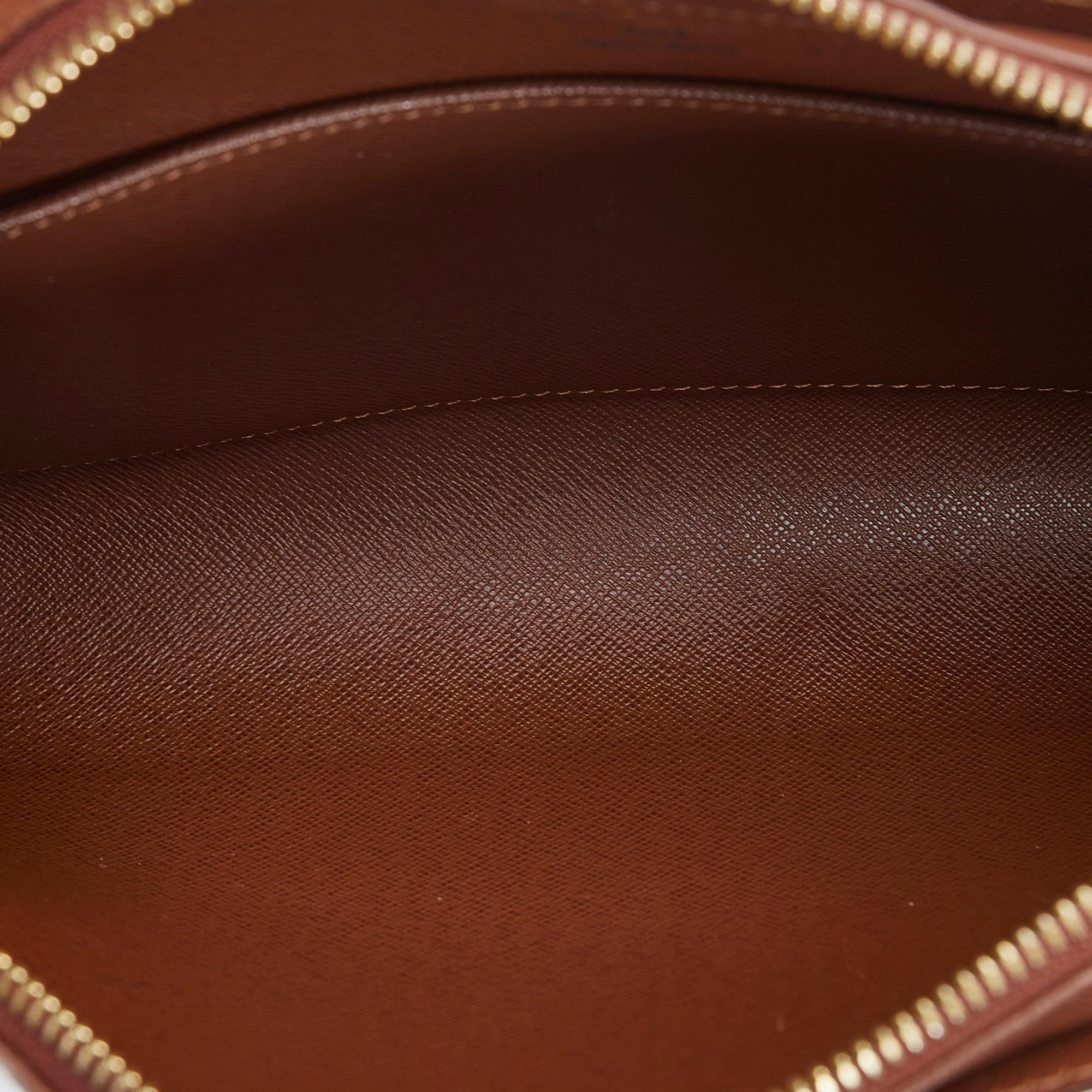 Louis Vuitton Monogram Orsay (SHG-YGW9V3)