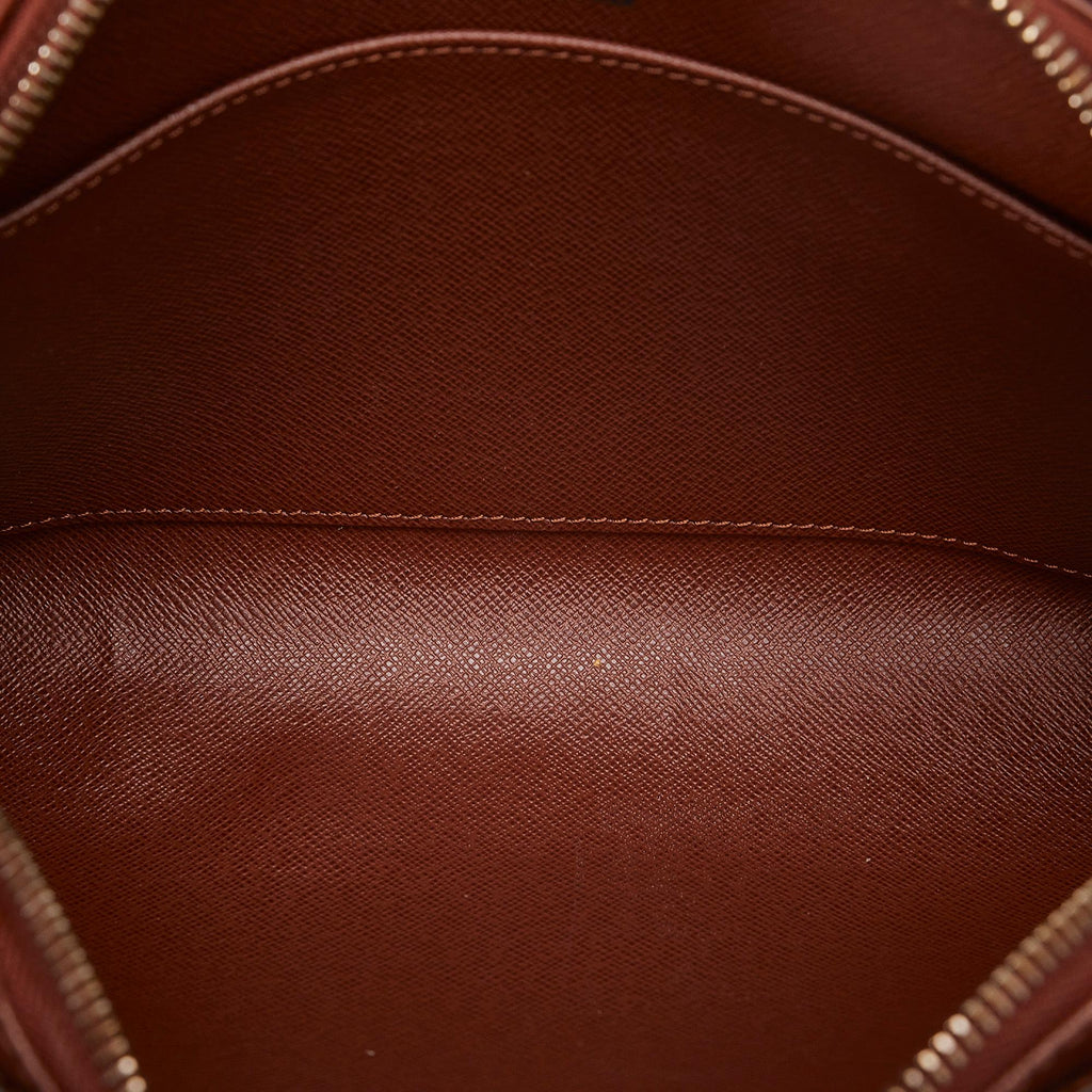 Louis Vuitton Monogram Orsay (SHG-pGSMox)