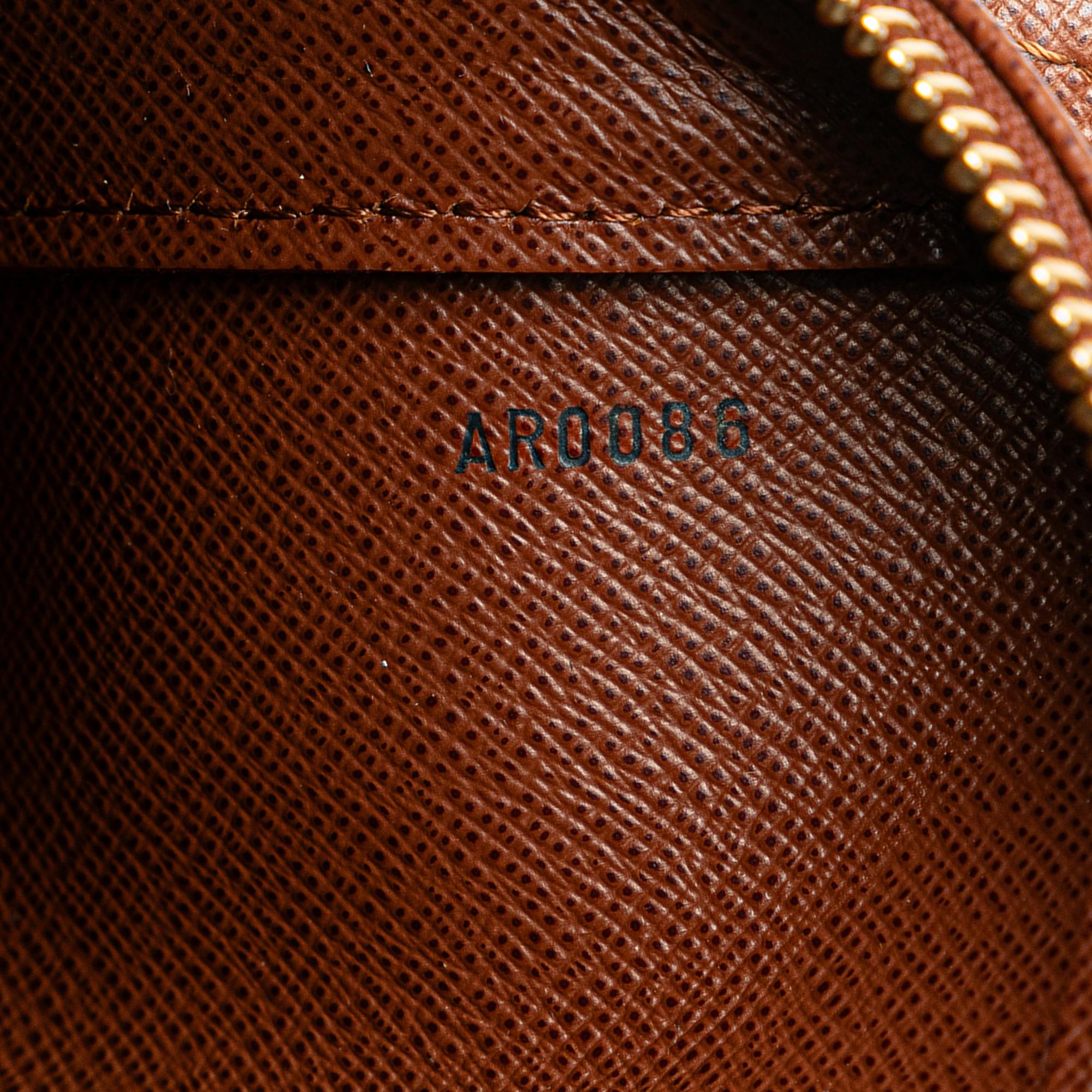 Louis Vuitton Monogram Orsay (SHG-5TzXhy)