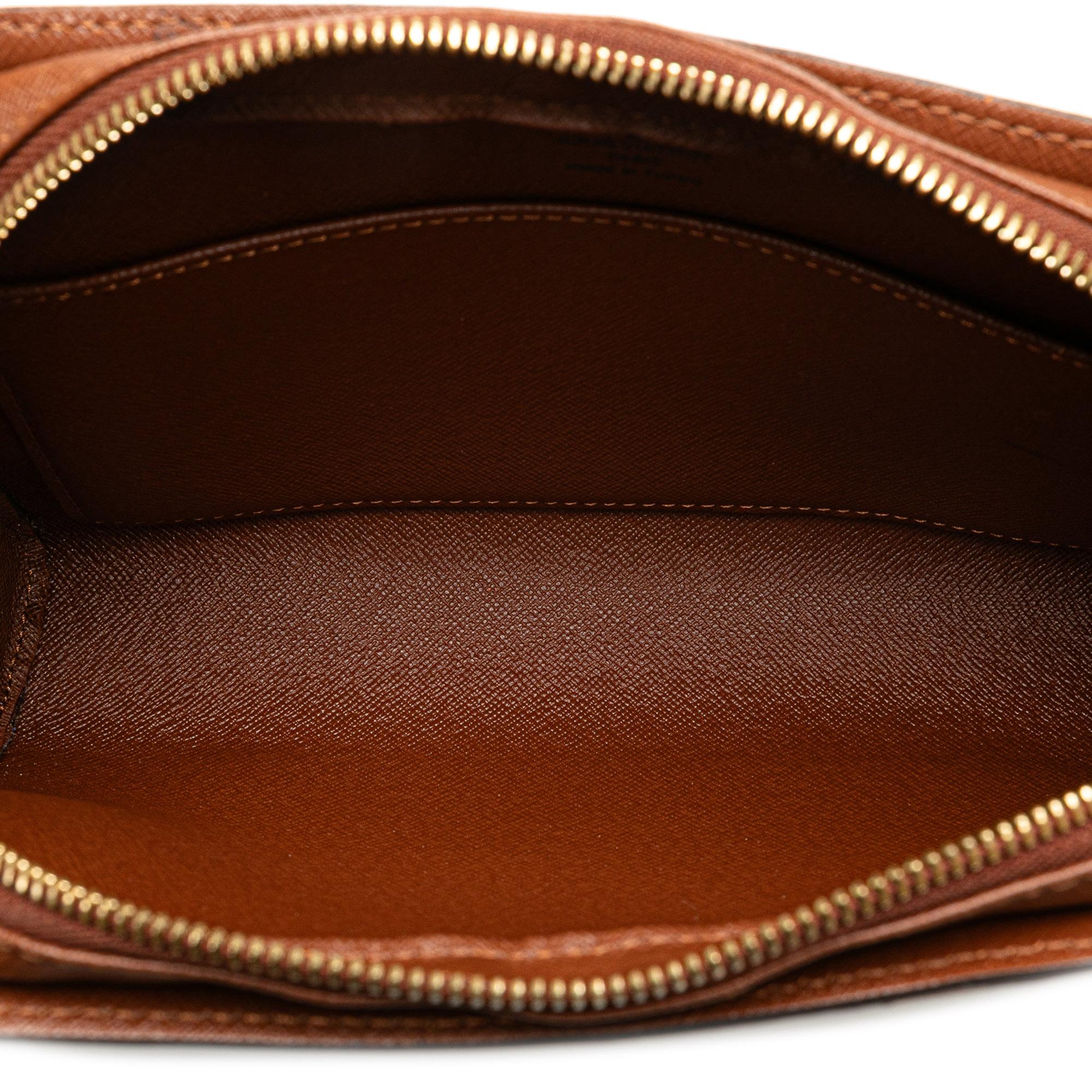 Louis Vuitton Monogram Orsay (SHG-QQOxML)