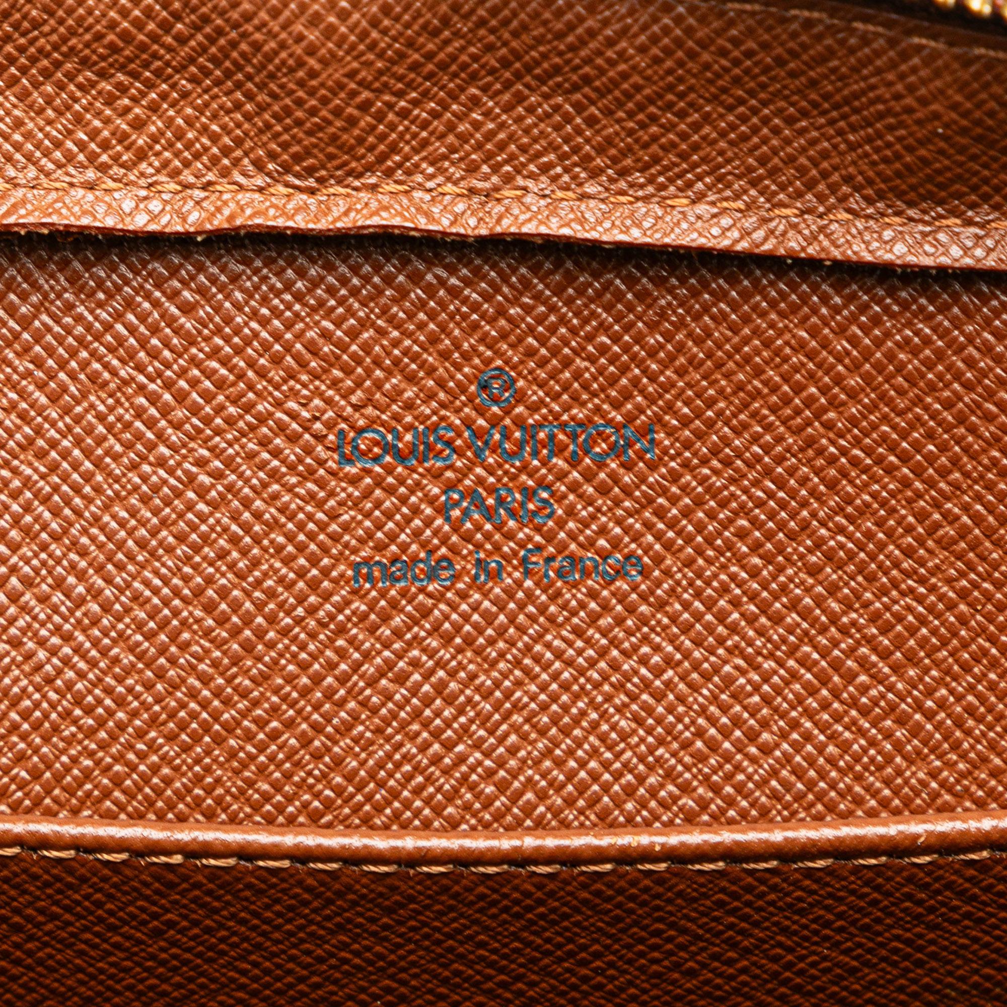 Louis Vuitton Monogram Orsay (SHG-QQOxML)