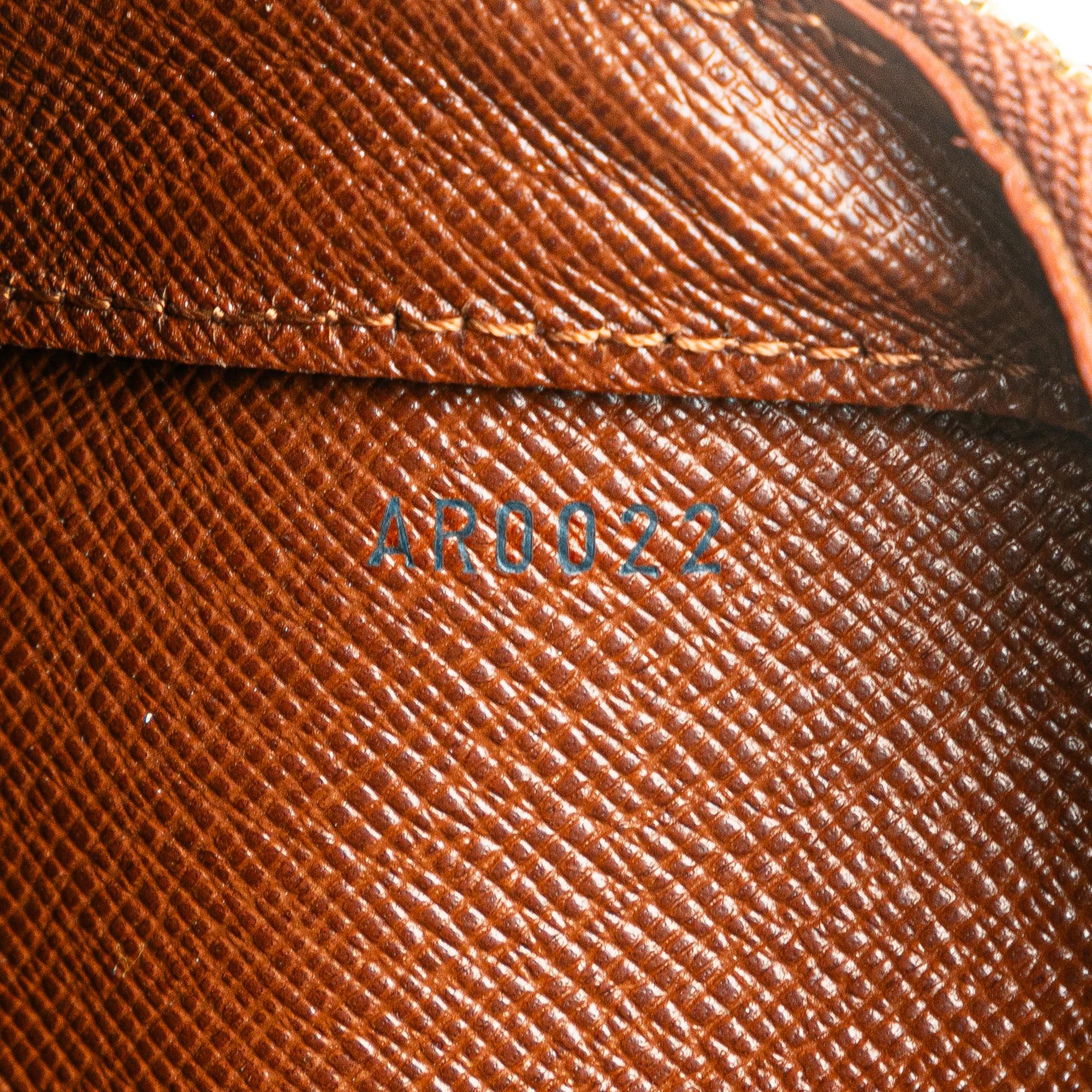 Louis Vuitton Monogram Orsay (SHG-u2MHkh)