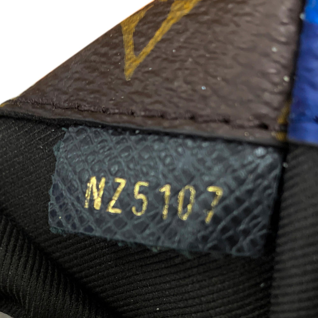 Louis Vuitton Monogram Pacific Outdoor Pouch (SHG-xVf7t5)