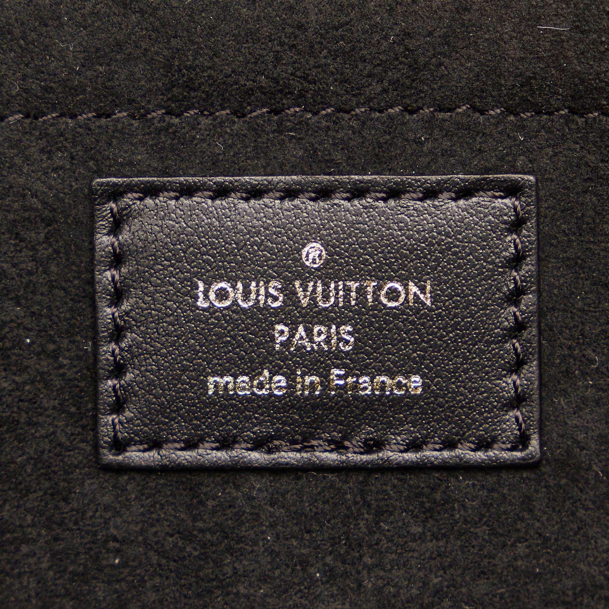 Louis Vuitton Monogram Padlock On Strap (SHG-34420)