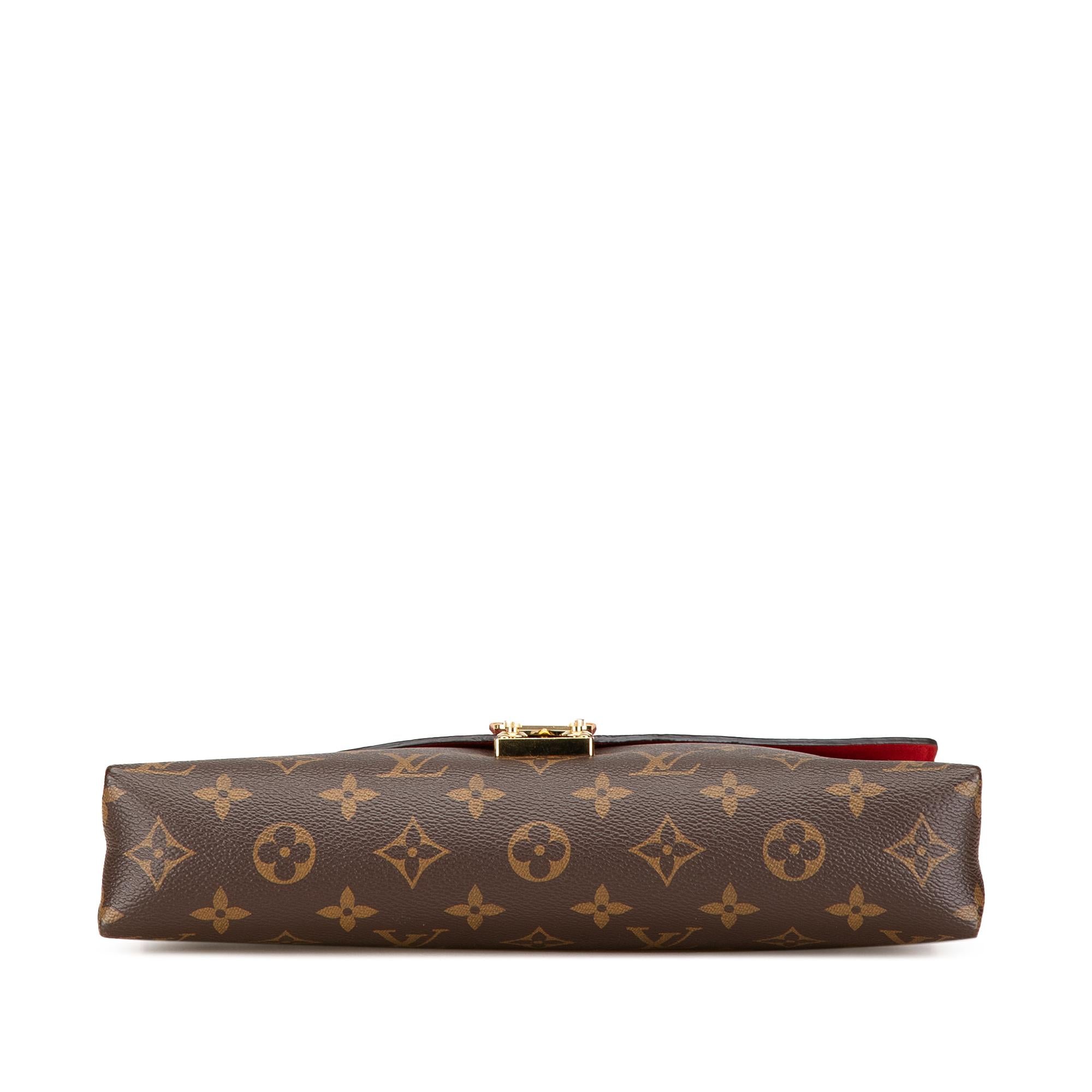 Louis Vuitton Monogram Pallas Chain