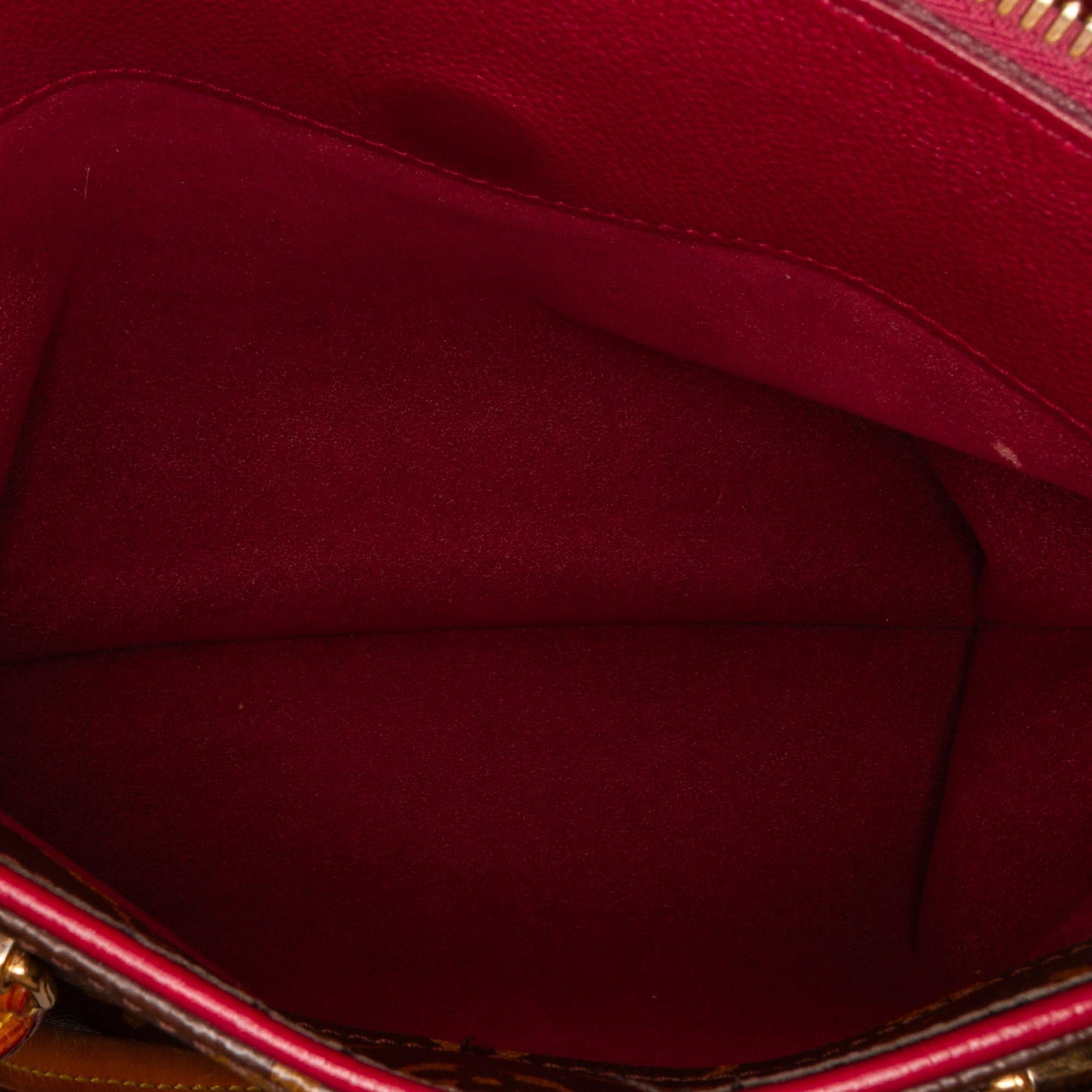 Louis Vuitton Monogram Pallas MM (SHG-WGCWFH)