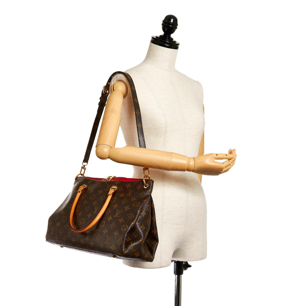 Louis Vuitton Monogram Pallas Satchel (SHG-28786)
