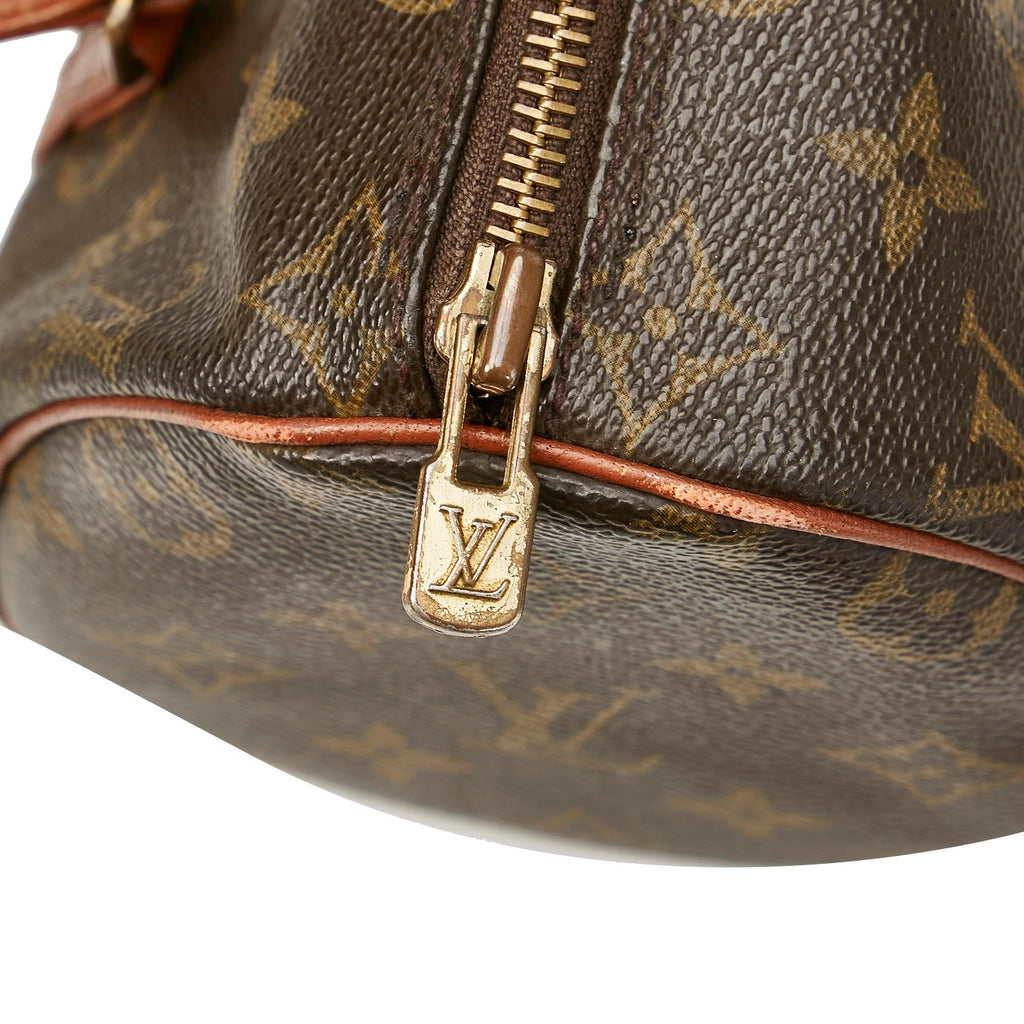 Louis Vuitton Monogram Papillon 26 (SHG-23130)