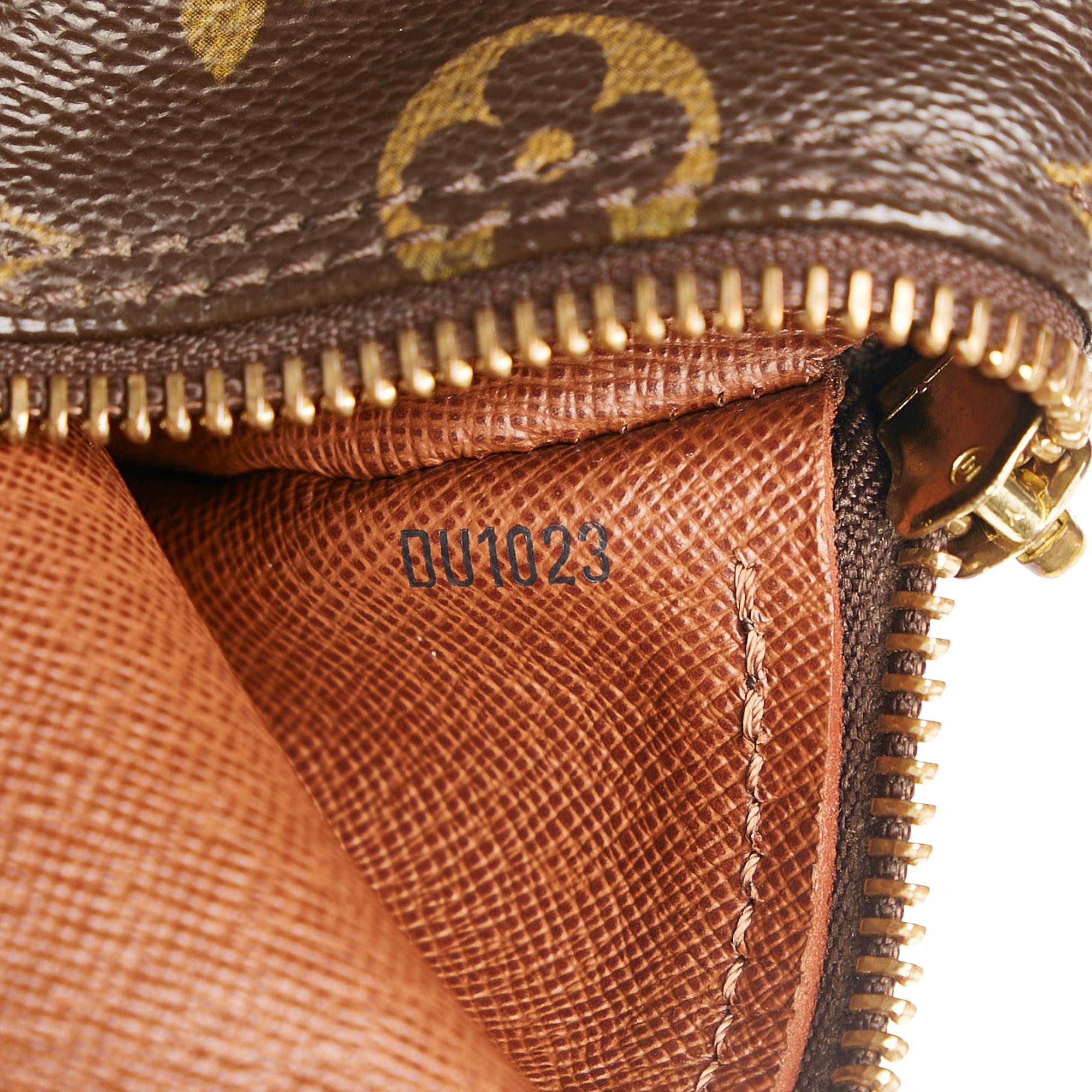 Louis Vuitton Monogram Papillon 26 (SHG-34517)