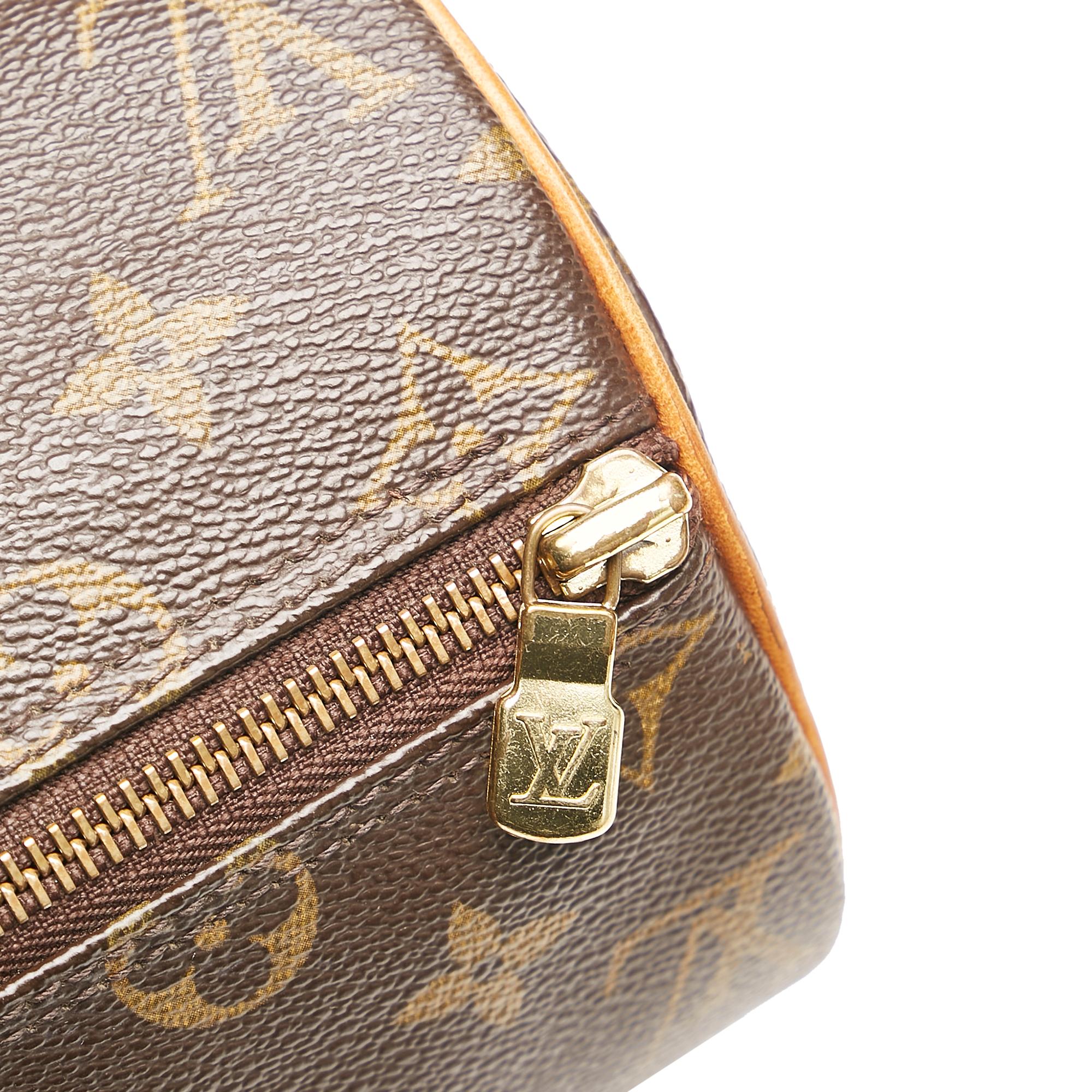 Louis Vuitton Monogram Papillon 26 (SHG-34517)
