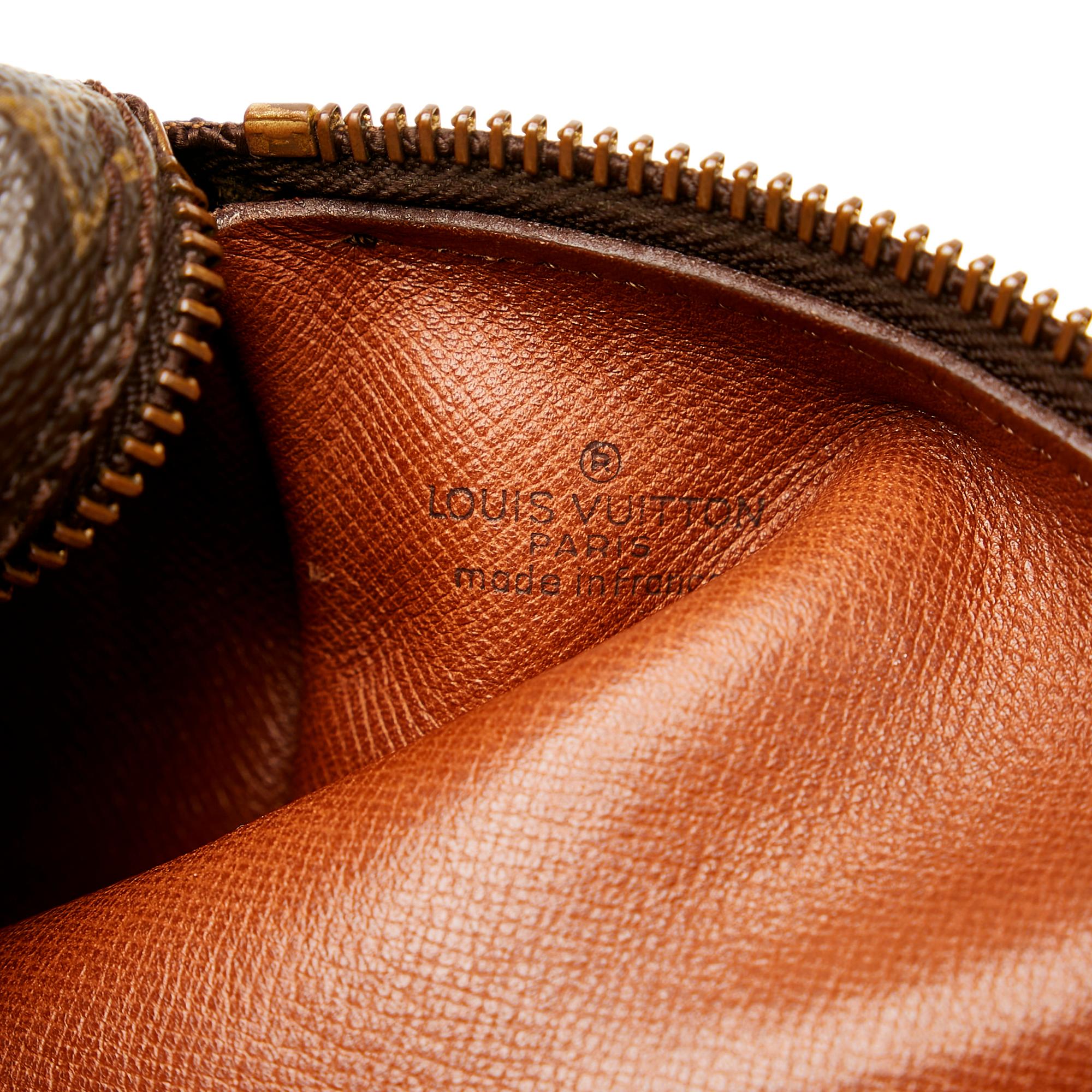 Louis Vuitton Monogram Papillon 26 (SHG-VFjzDN)