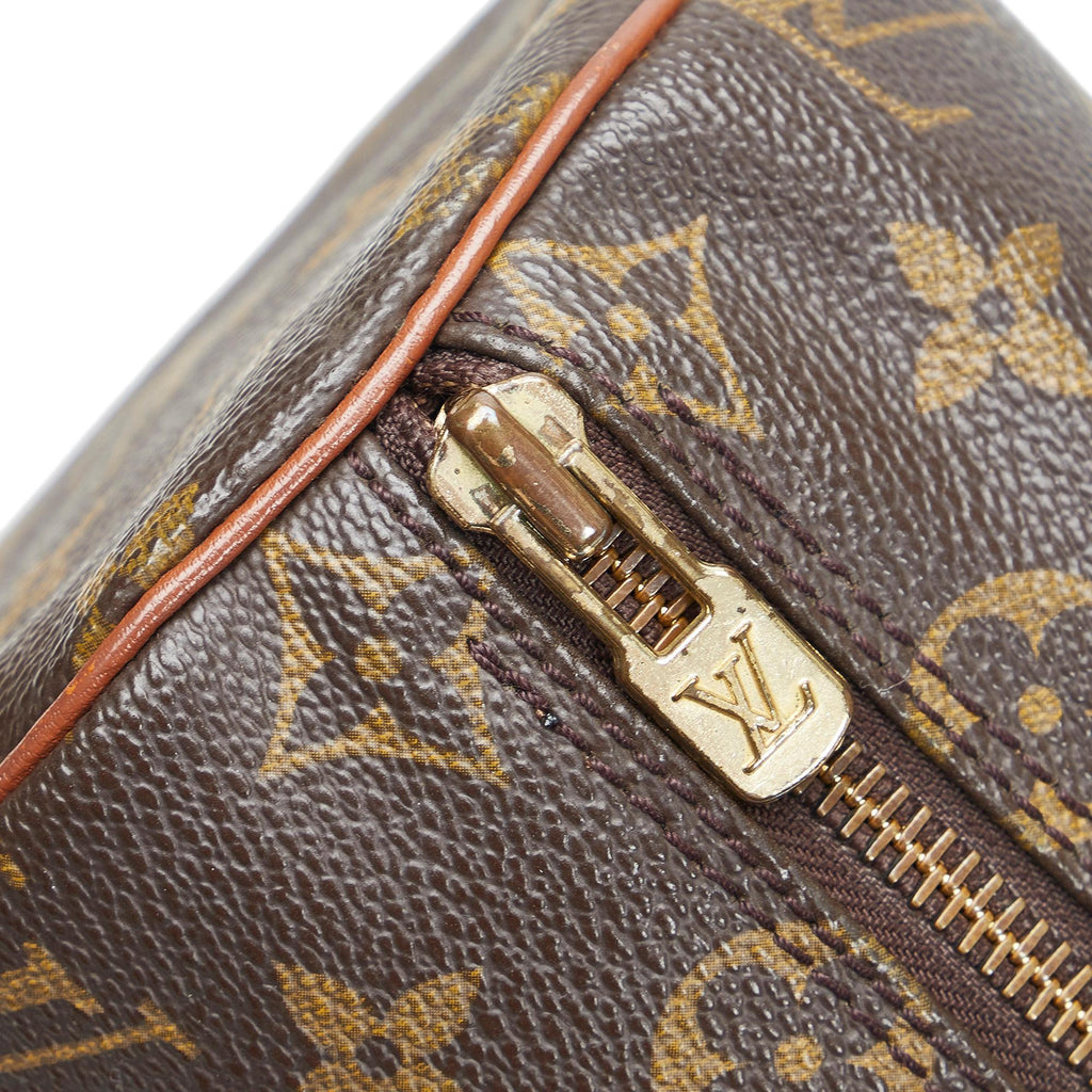 Louis Vuitton Monogram Papillon 26 (SHG-Gn9ejq)
