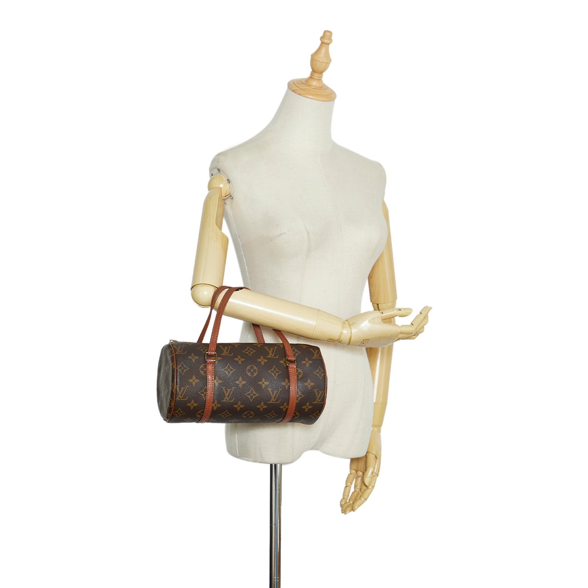 Louis Vuitton Monogram Papillon 26 (SHG-Gn9ejq)