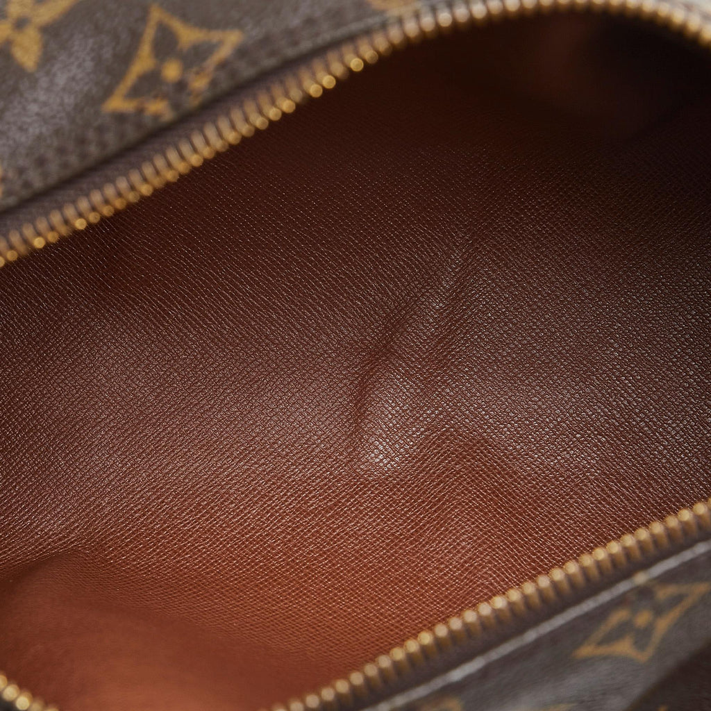 Louis Vuitton Monogram Papillon 26 (SHG-Gn9ejq)