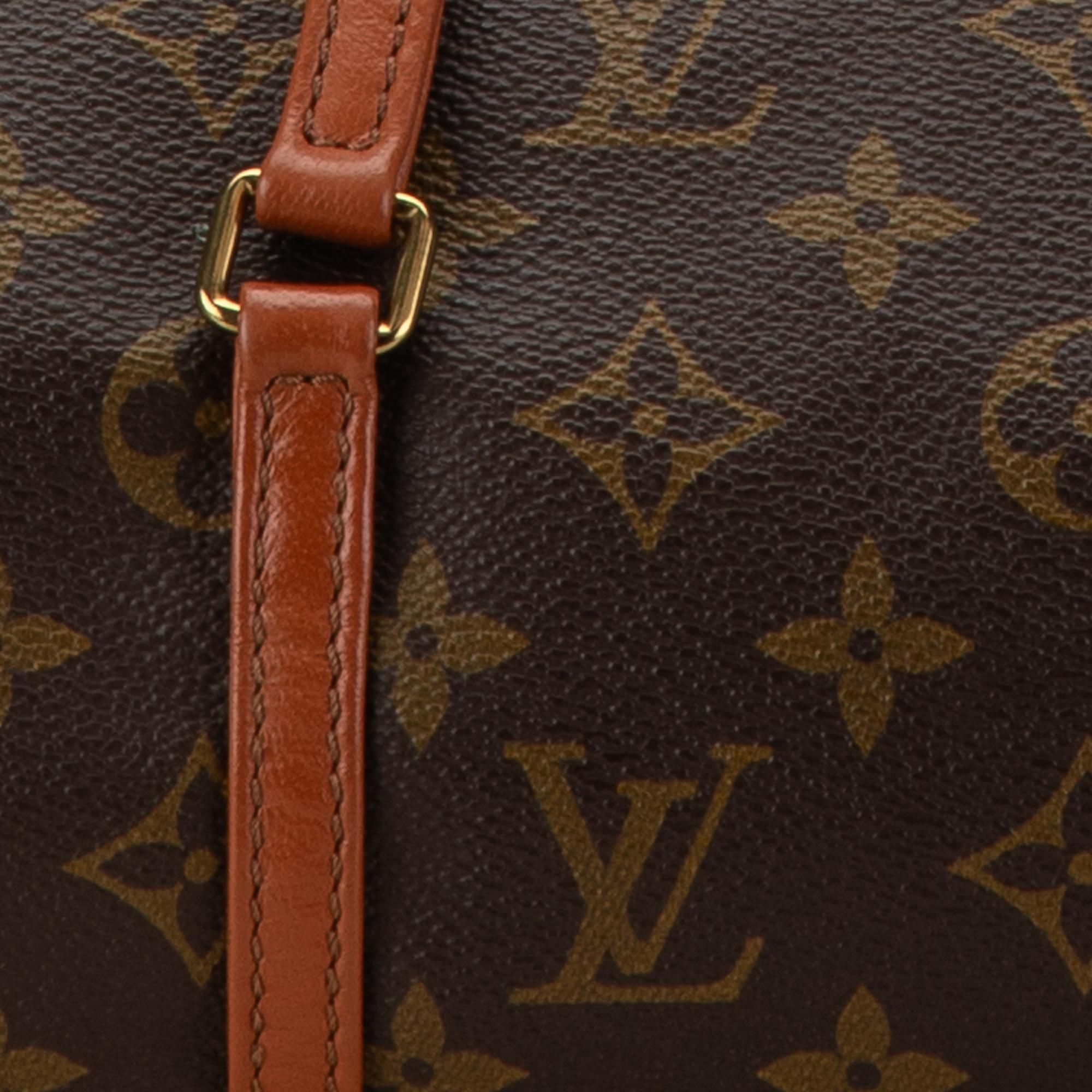 Louis Vuitton Monogram Papillon 26 (SHG-uRj1MC)