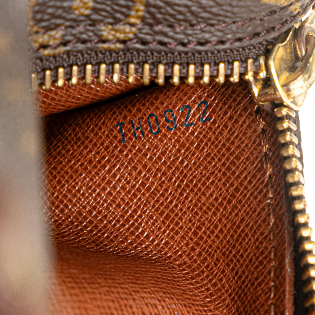 Louis Vuitton Monogram Papillon 26 (SHG-lep7TU)