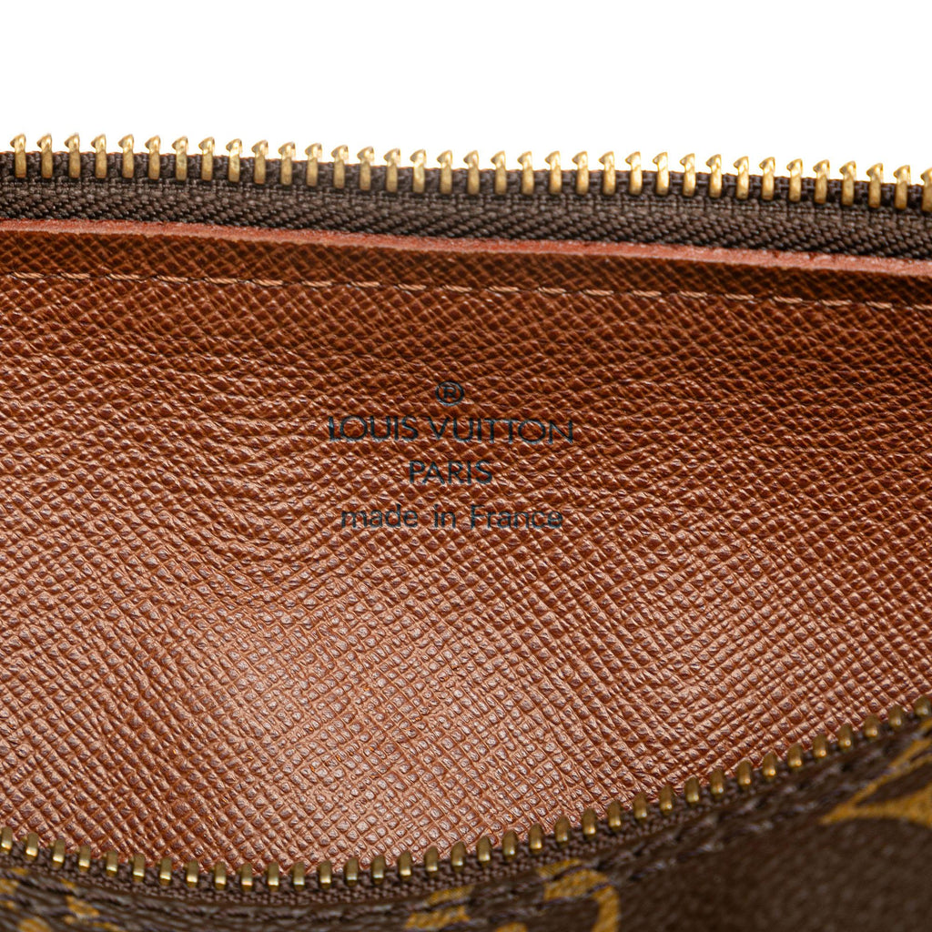 Louis Vuitton Monogram Papillon 26 (SHG-JRoXAk)