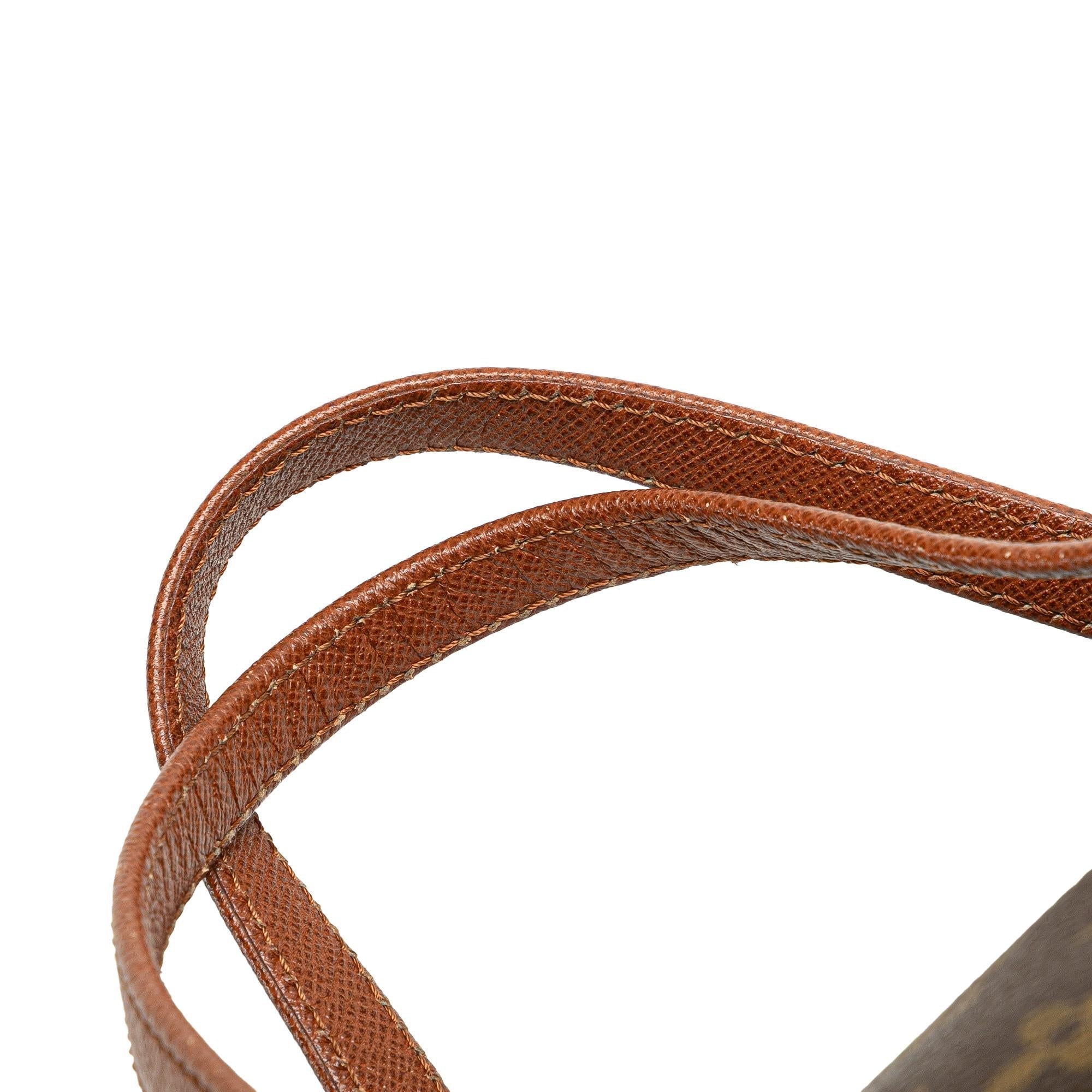 Louis Vuitton Monogram Papillon 26