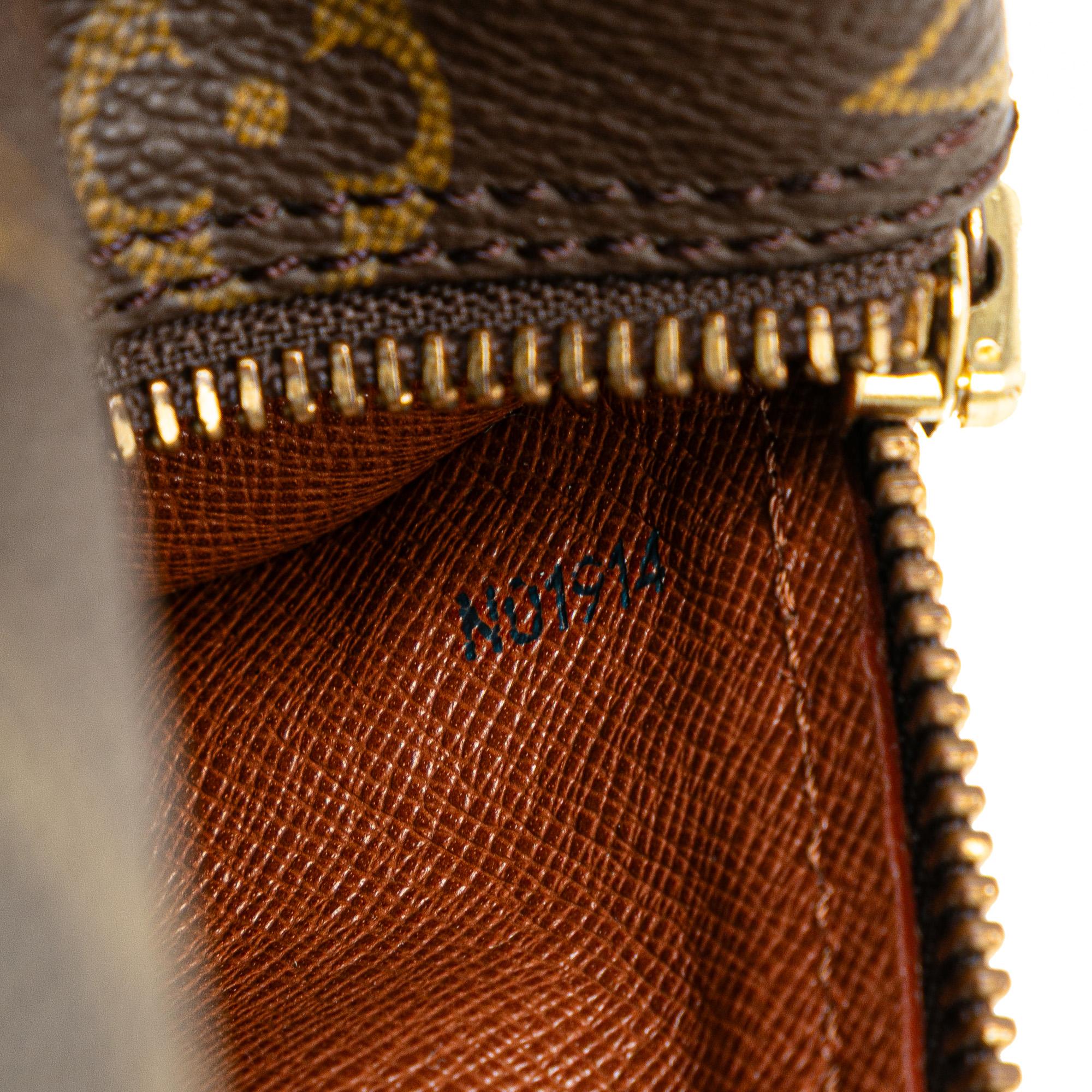 Louis Vuitton Monogram Papillon 26
