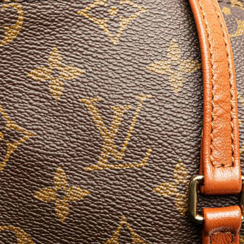 Louis Vuitton Monogram Papillon 26