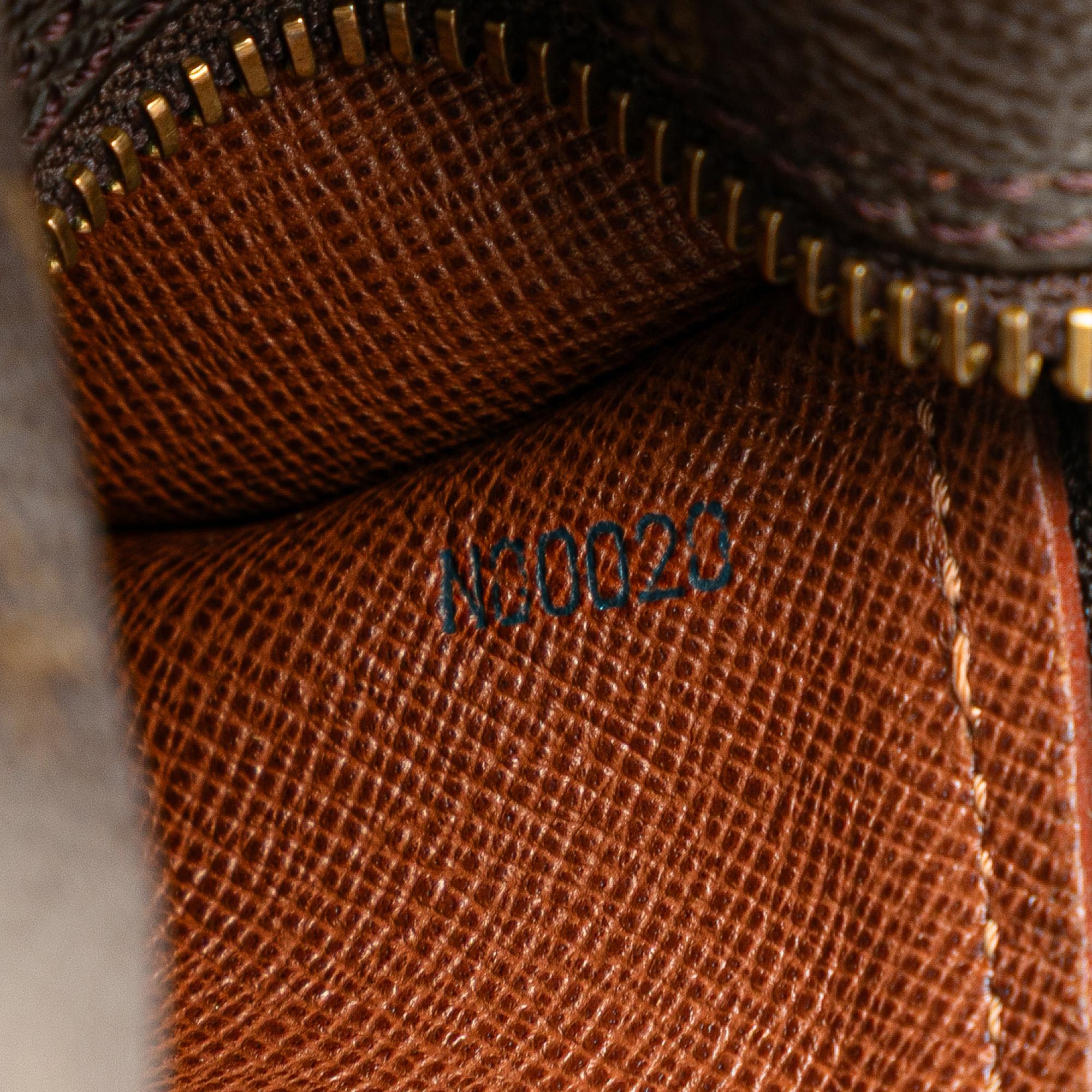 Louis Vuitton Monogram Papillon 26