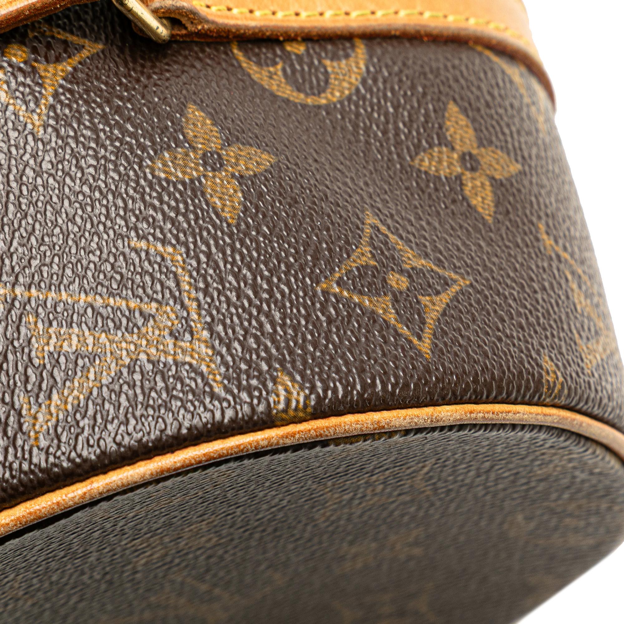 Louis Vuitton Monogram Papillon 26