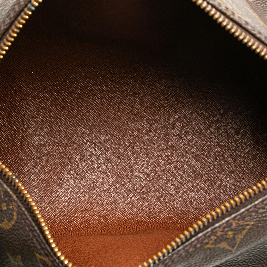 Louis Vuitton Monogram Papillon 26