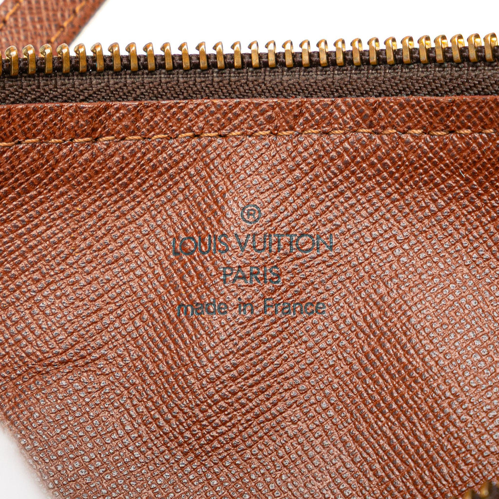 Louis Vuitton Monogram Papillon 26