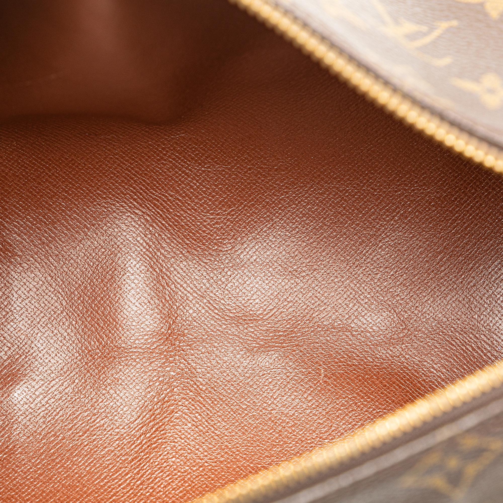 Louis Vuitton Monogram Papillon 26
