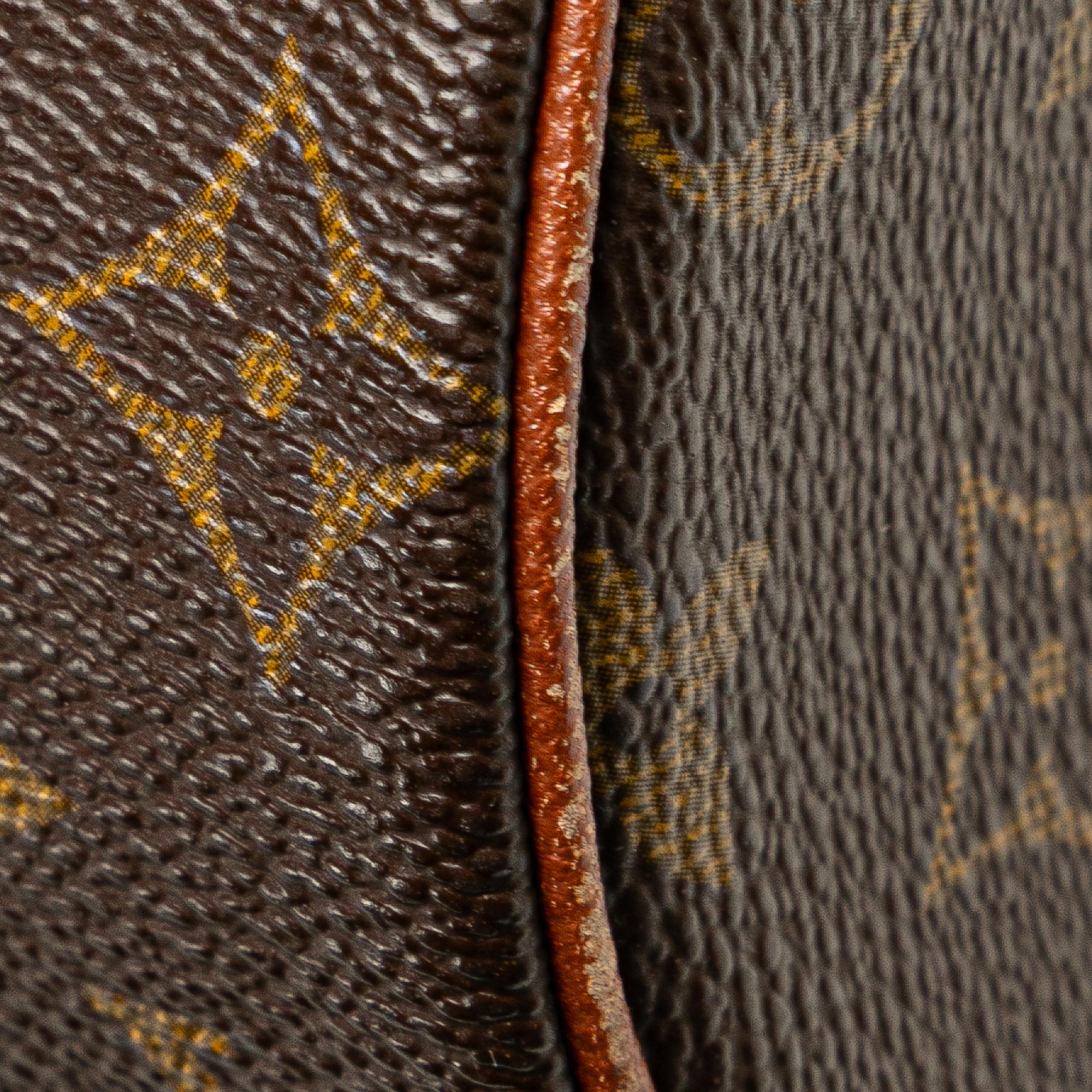 Louis Vuitton Monogram Papillon 26