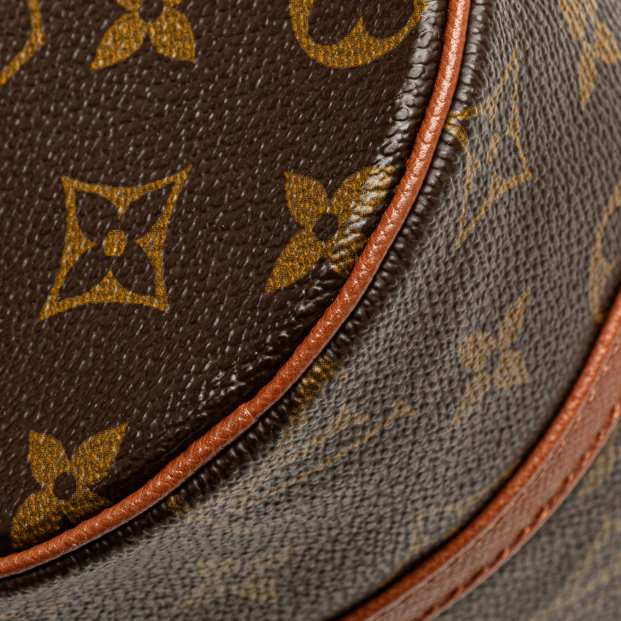 Louis Vuitton Monogram Papillon 26